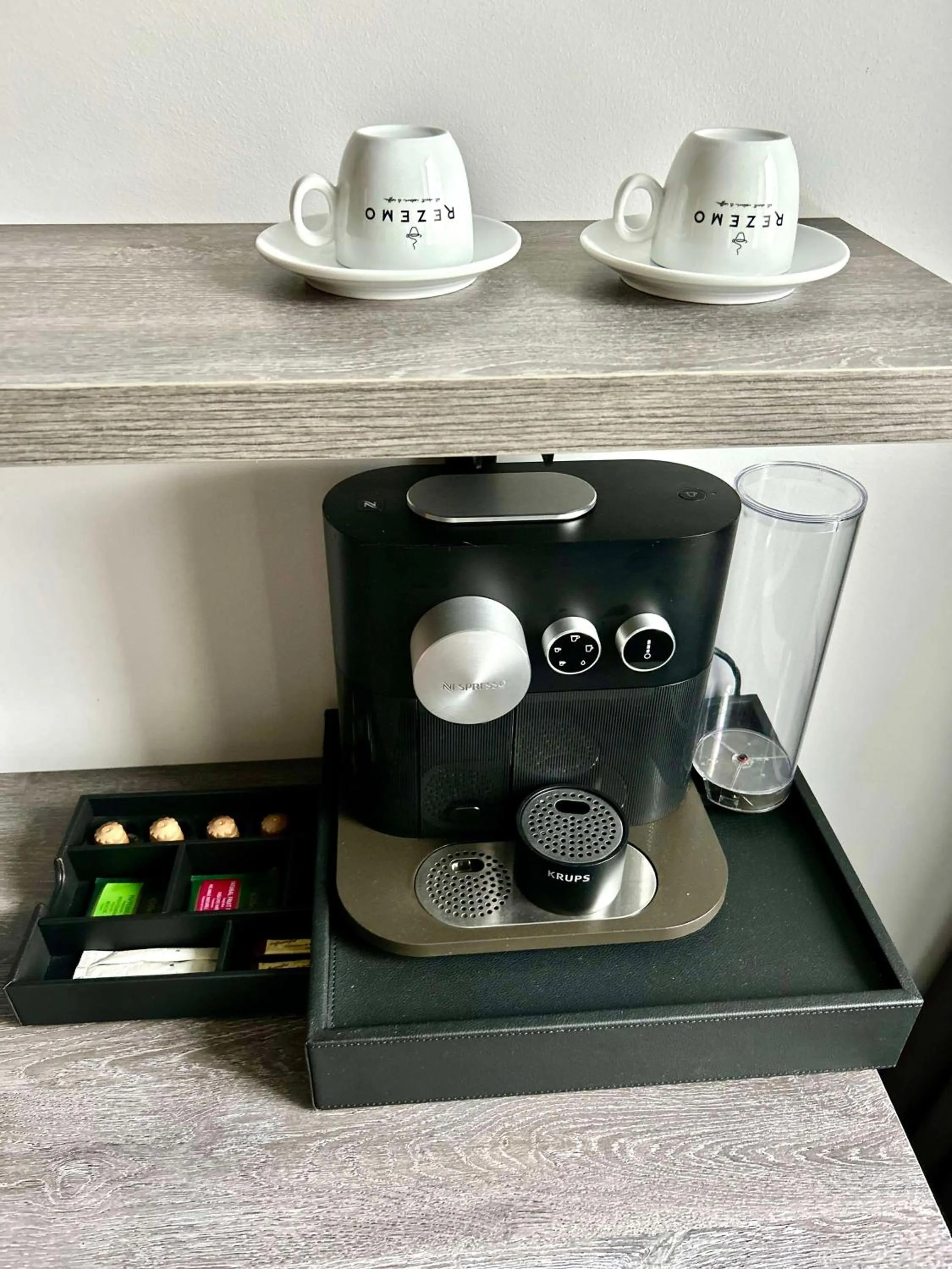 Coffee/tea facilities in Hotel Berlin, Berlin, a member of Radisson Individuals