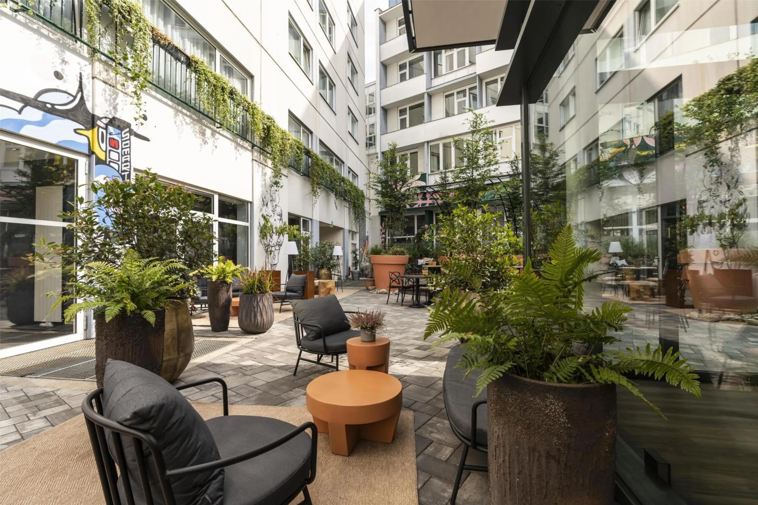 Patio in Hotel Berlin, Berlin, a member of Radisson Individuals