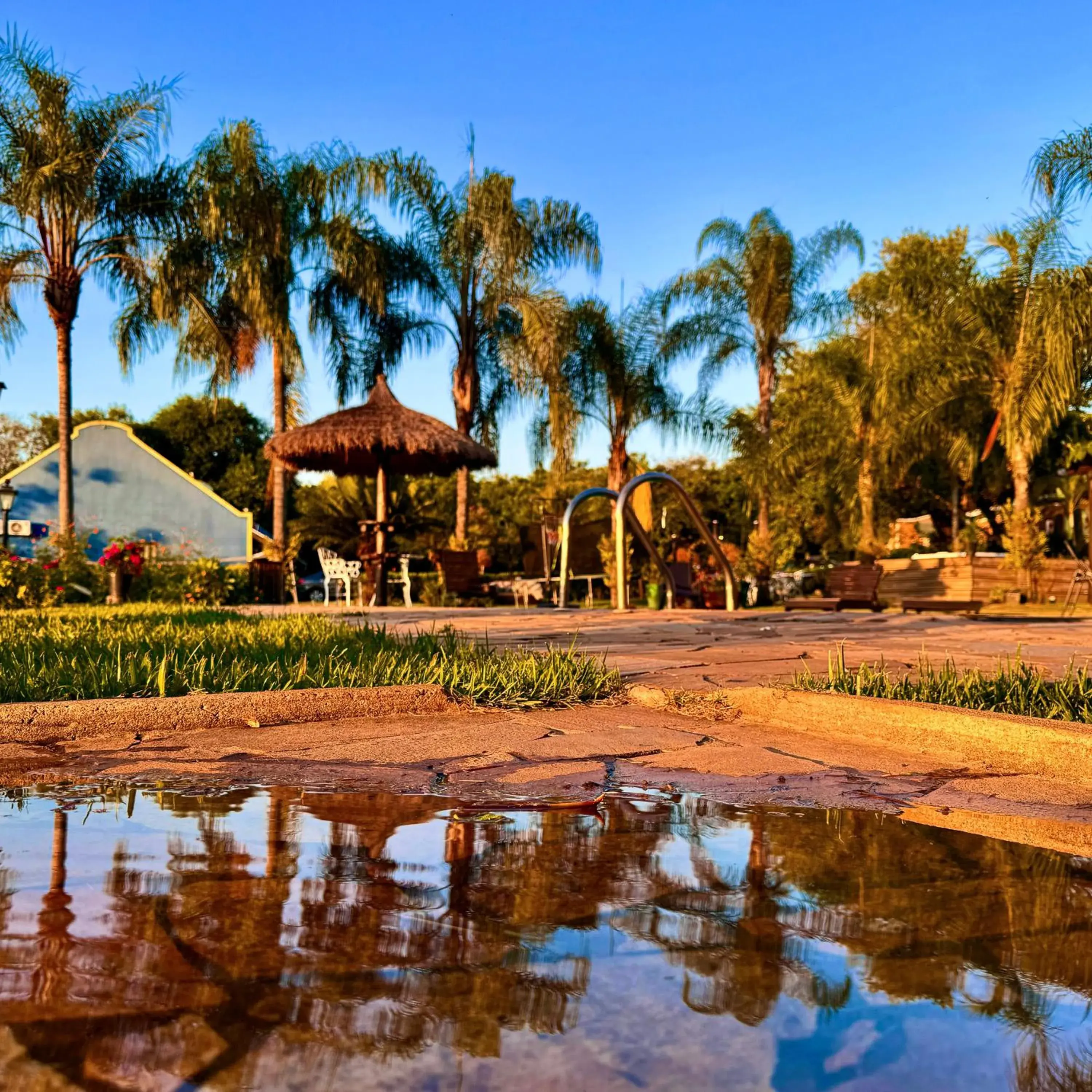 Pool view in Parque Hotel Holambra Pool view in Parque Hotel Holambra