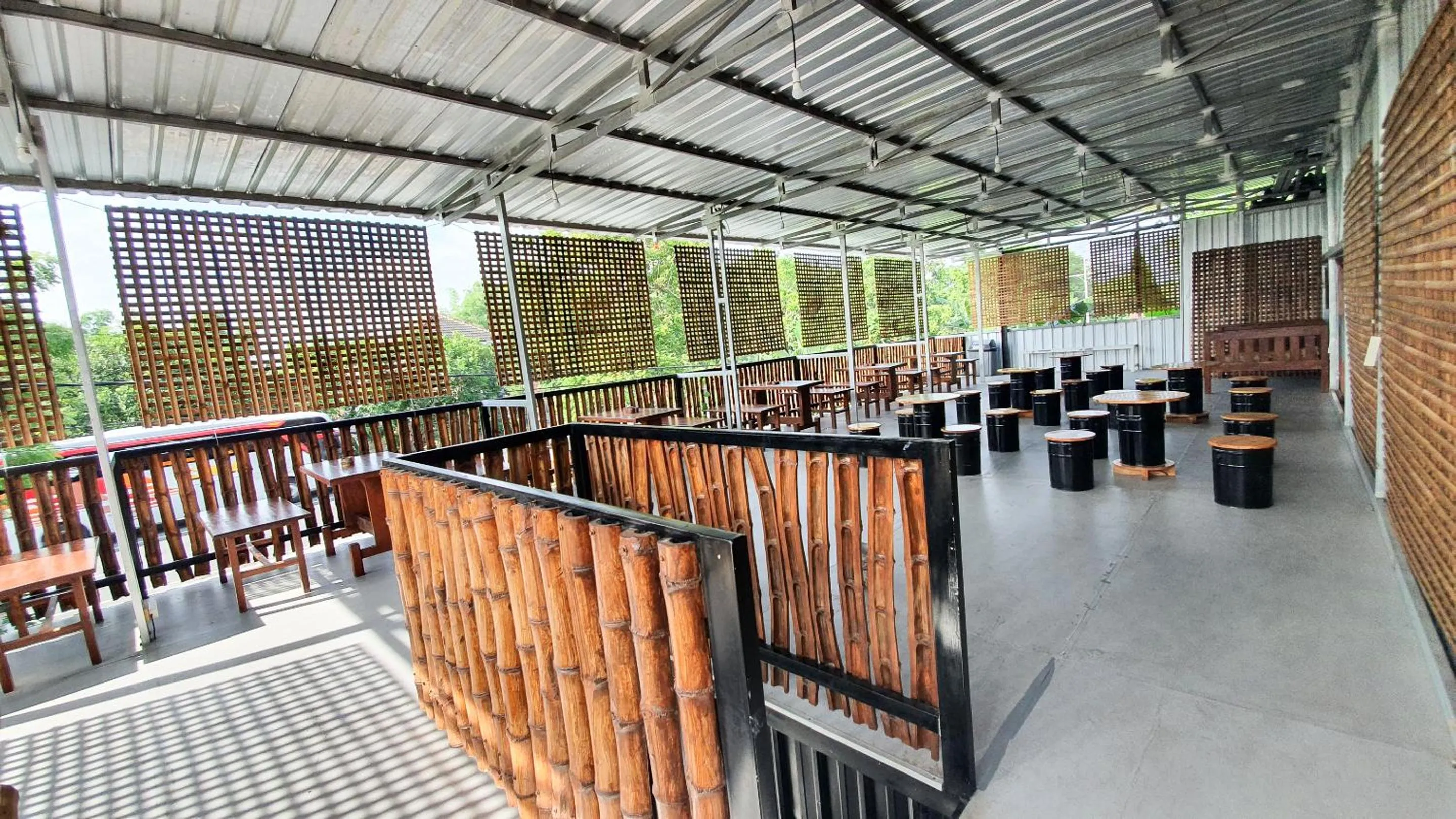 Area and facilities in Omah Pandhoek Family Syariah by Stayku