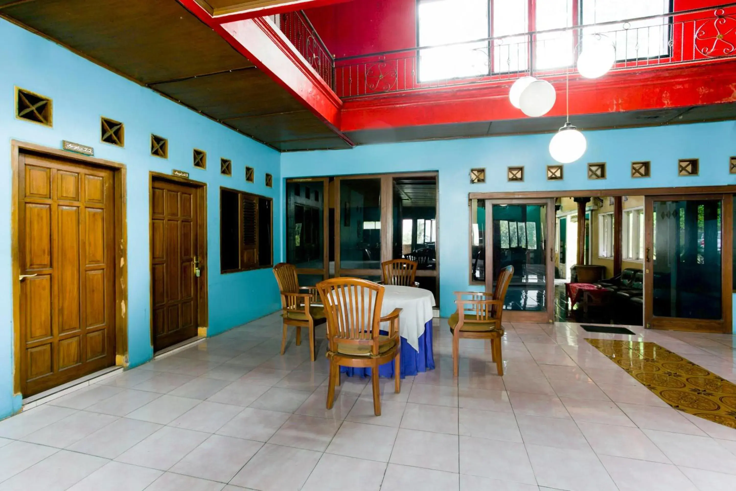 Lobby or reception in Hotel O Karya Nunggal Asri Lobby or reception in Hotel O Karya Nunggal Asri