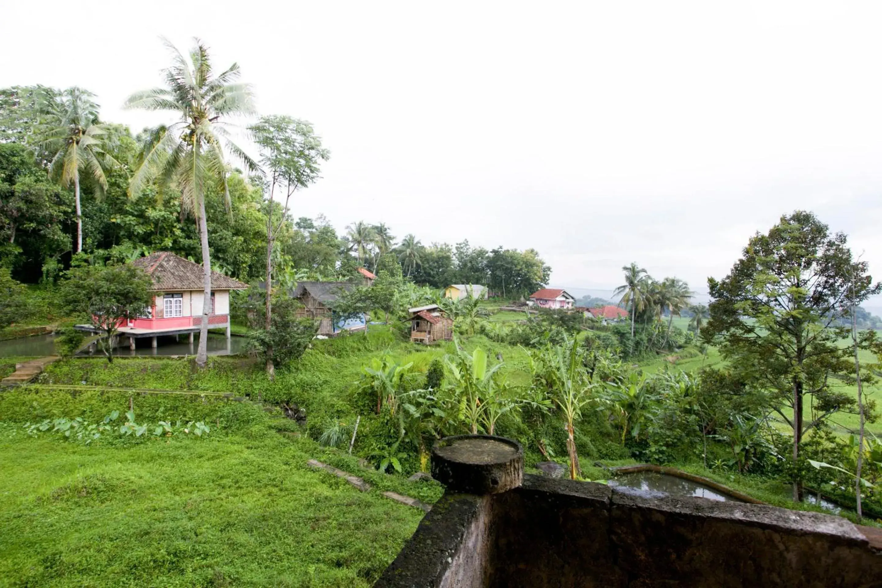 Facade/entrance in Hotel O Karya Nunggal Asri Facade/entrance in Hotel O Karya Nunggal Asri
