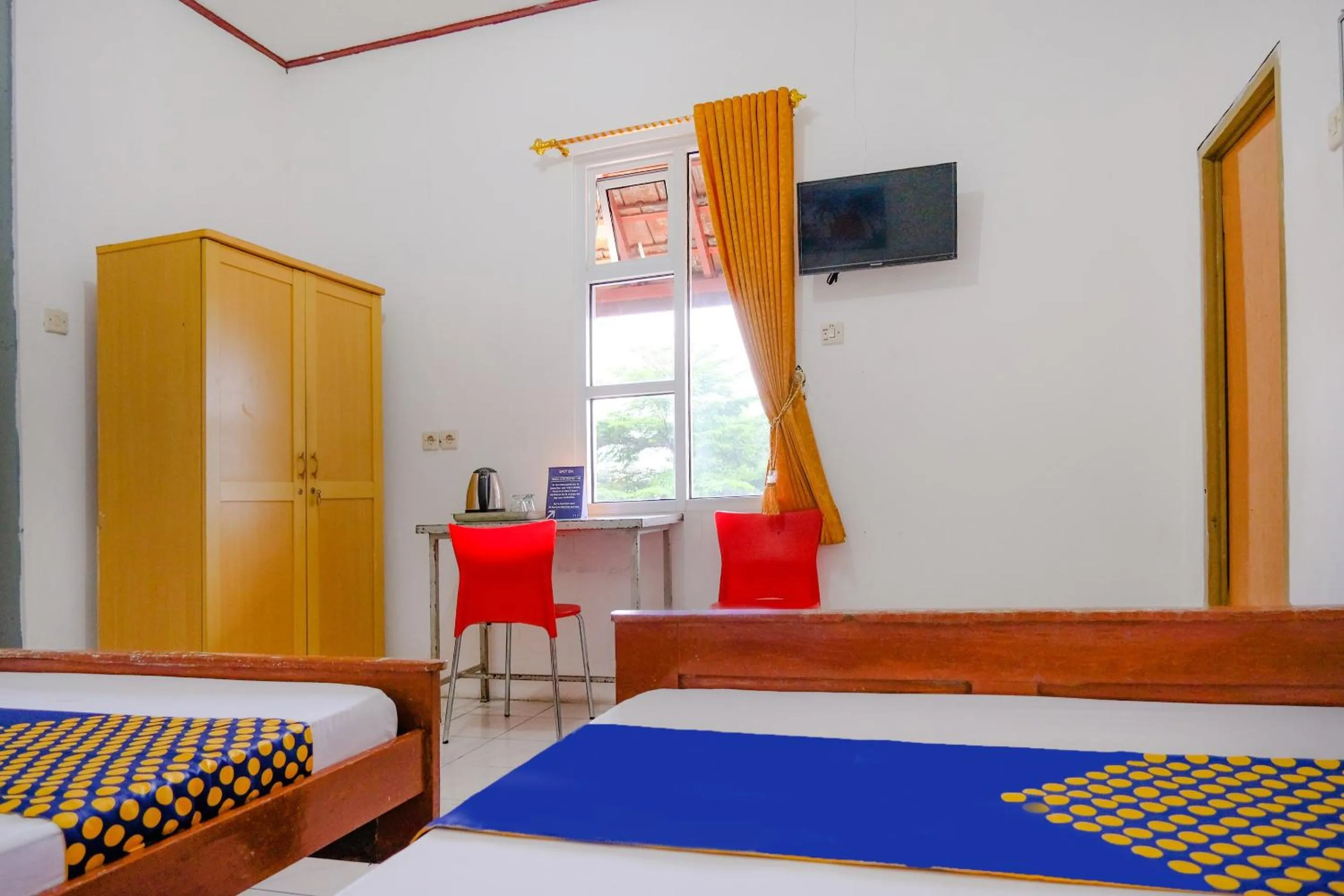 Bedroom, Bed in OYO Life 2638 Hotel Raya