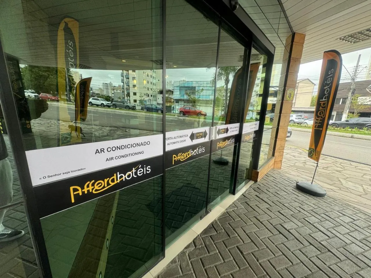 Facade/entrance in Afford Hotéis