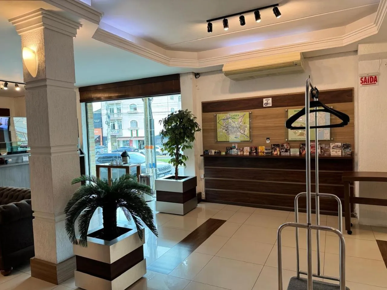 Property building in Afford Hotéis