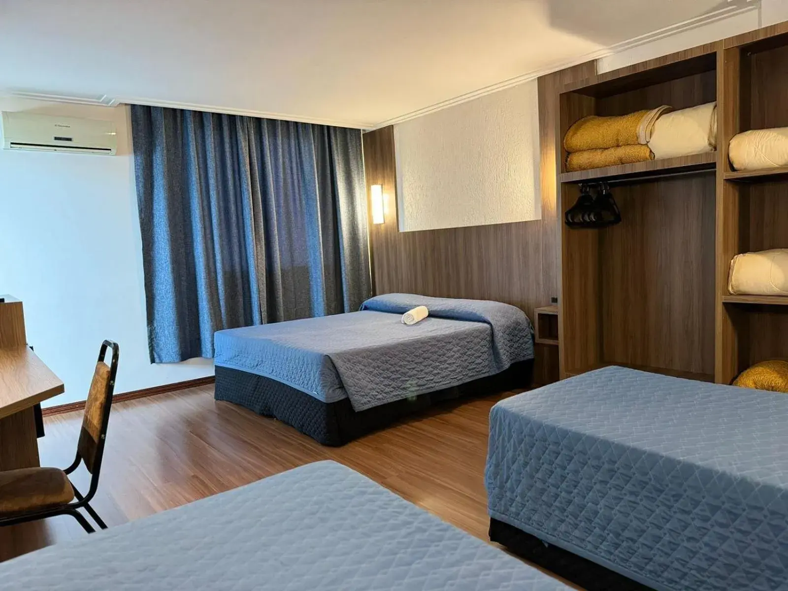 Bedroom, Bed in Afford Hotéis Bedroom, Bed in Afford Hotéis