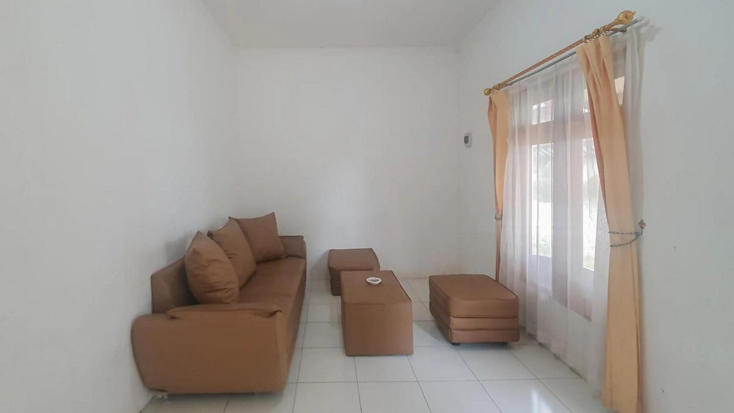 Seating area in Villa Pakis Residence Banyuwangi