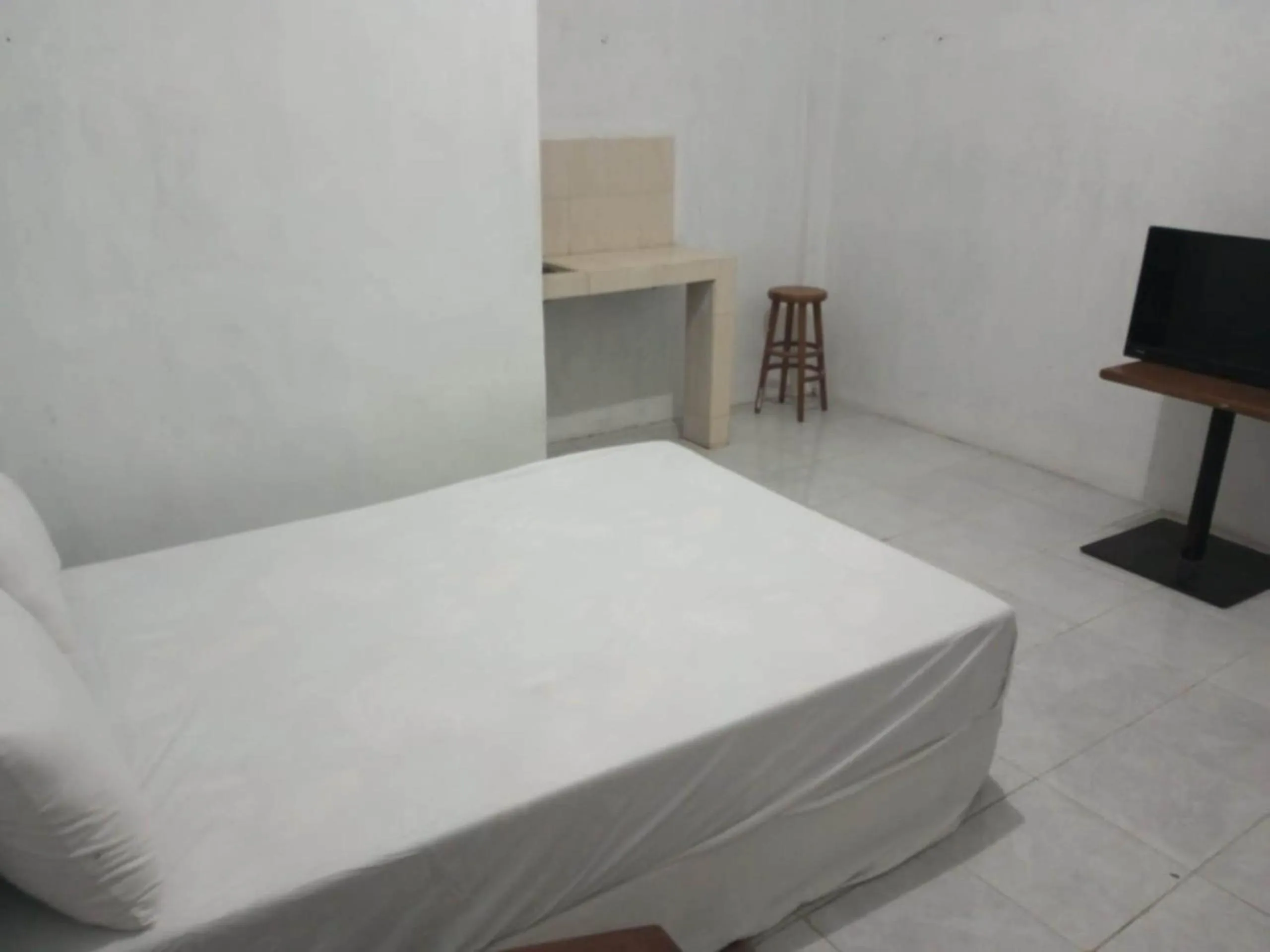 Bedroom, Bed in Hotel O Kalijudan Homestay