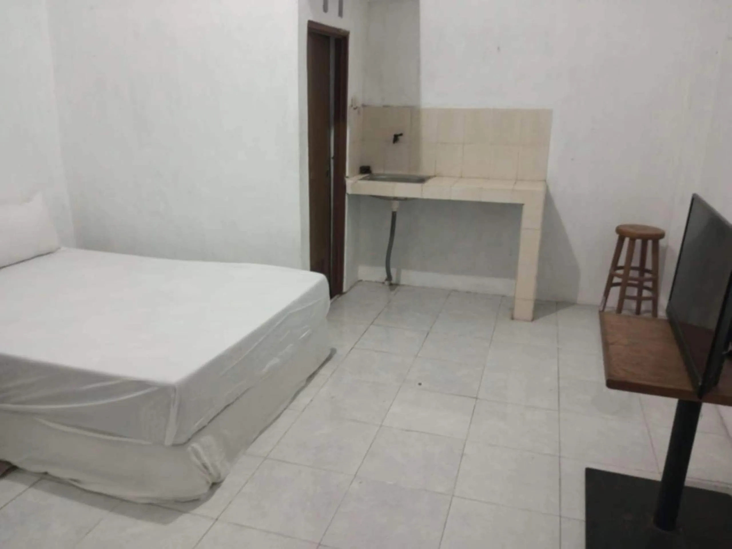 Bedroom, Bed in Hotel O Kalijudan Homestay