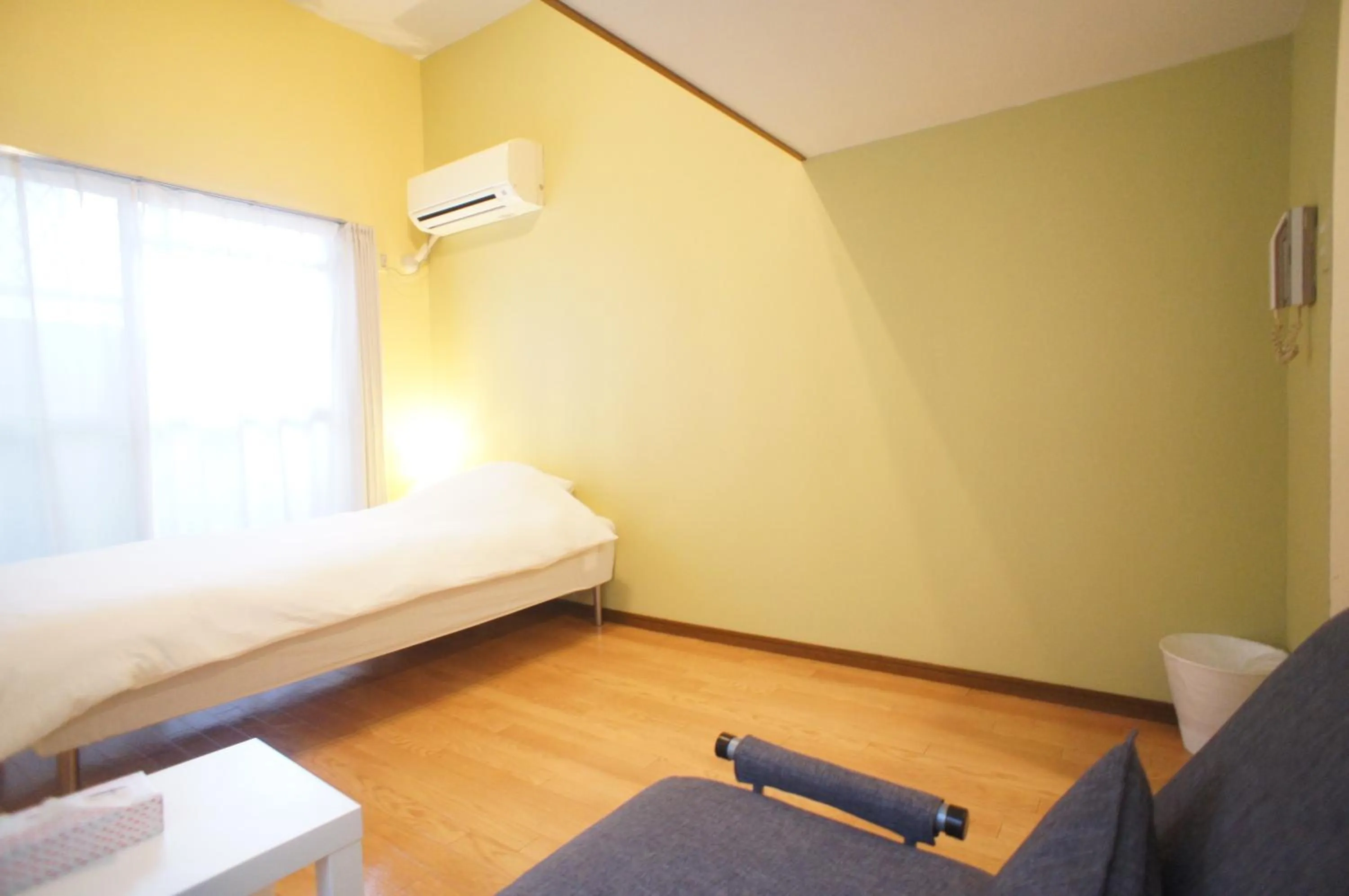 Bed in Plusone Nishikoen