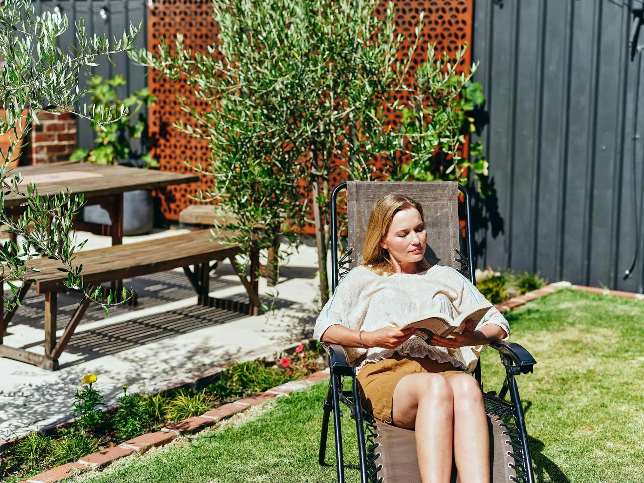 Patio in Black Diamond Lodge