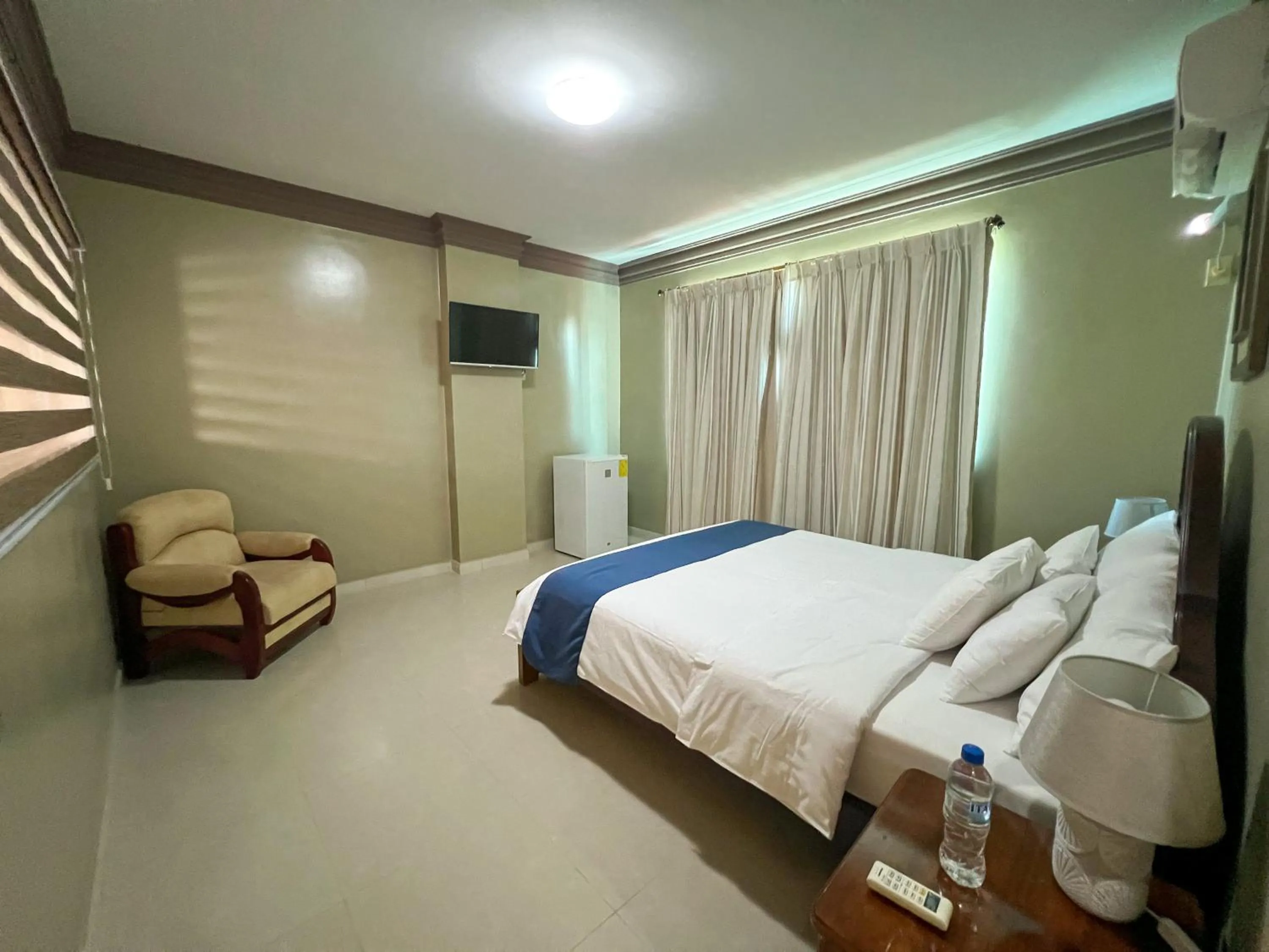 Bed in Apart Hotel Hamilton