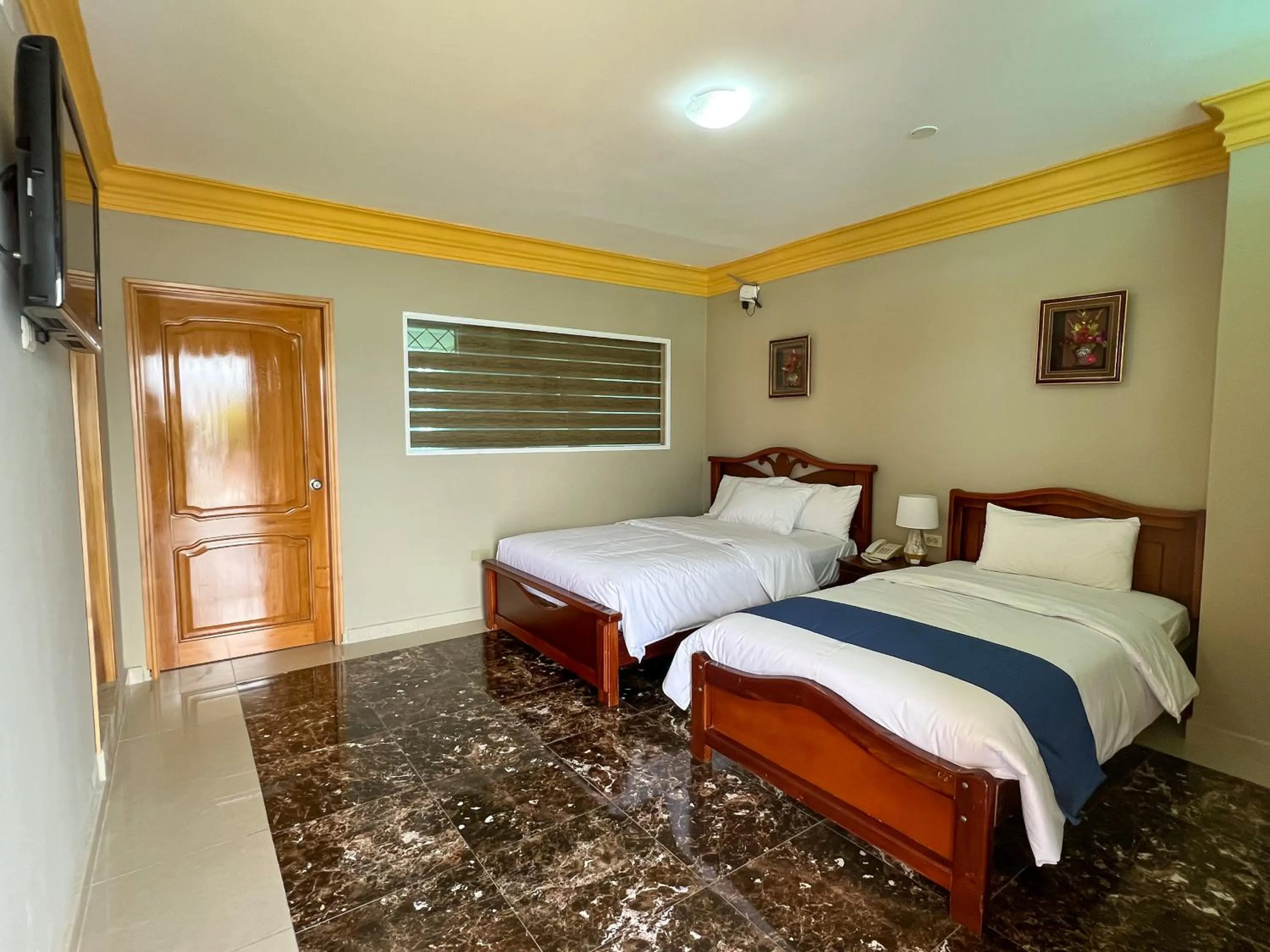 Bed in Apart Hotel Hamilton