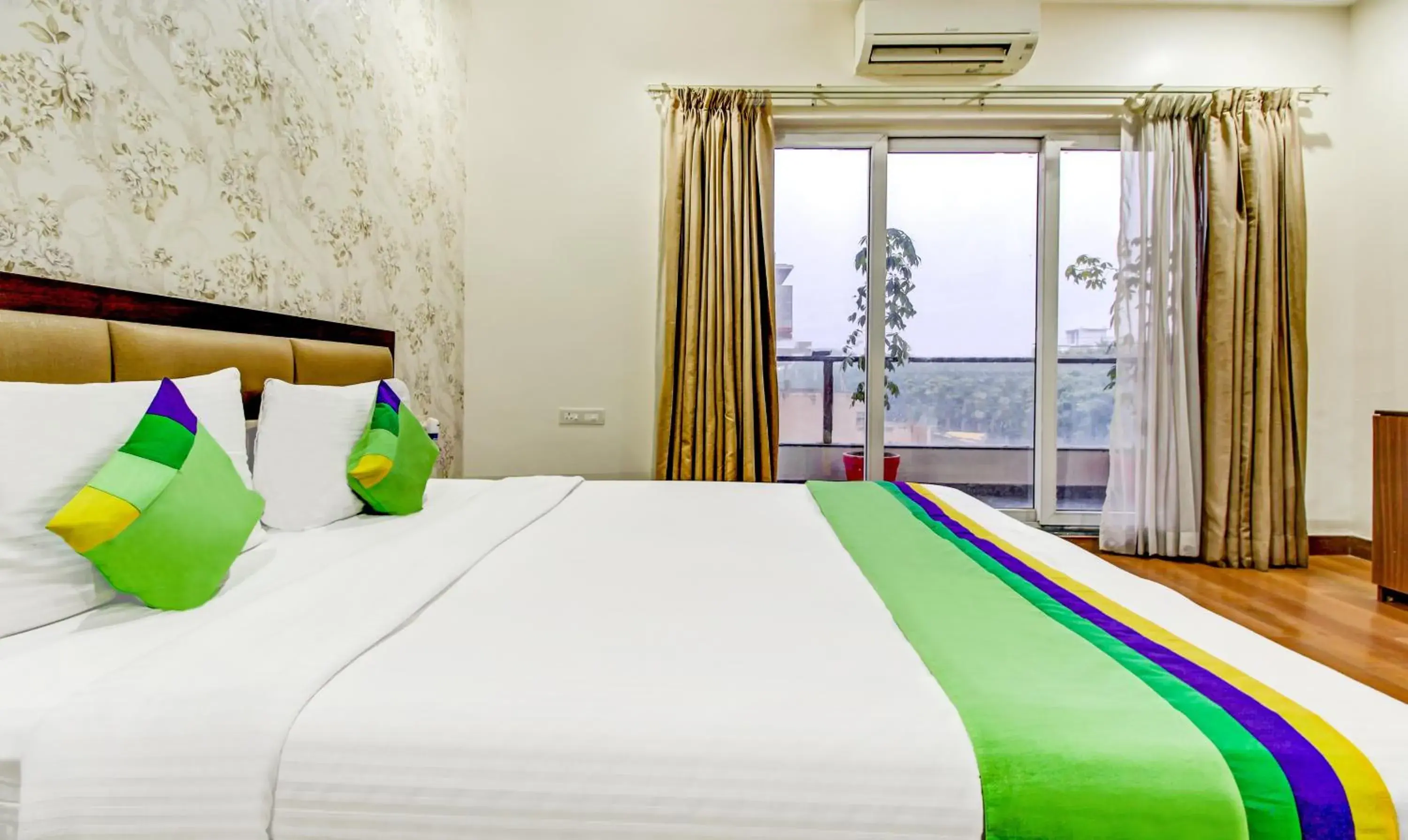 Bed in Treebo M2M Residency Sector 46 Bed in Treebo M2M Residency Sector 46