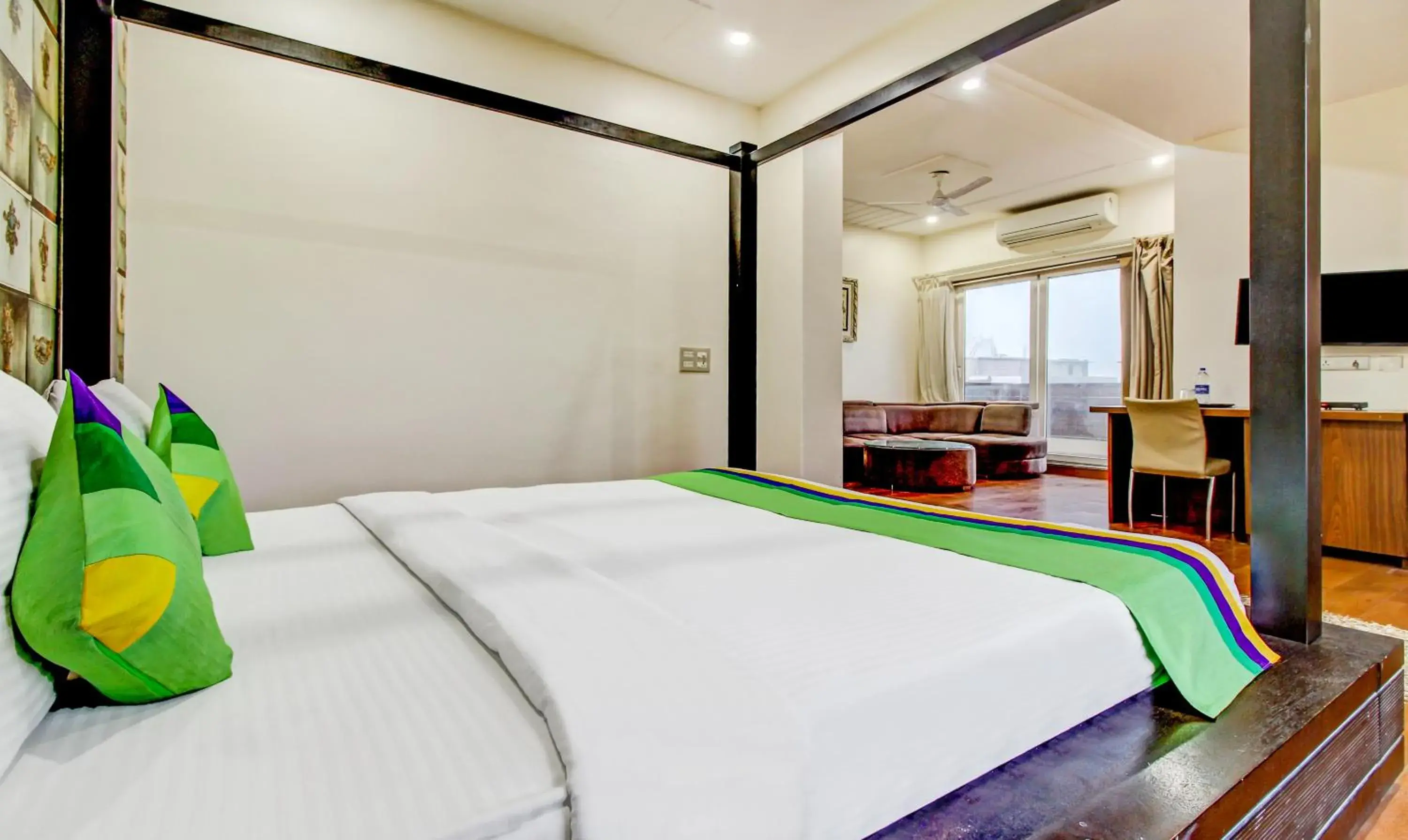 Bedroom, Bed in Treebo M2M Residency Sector 46 Bedroom, Bed in Treebo M2M Residency Sector 46