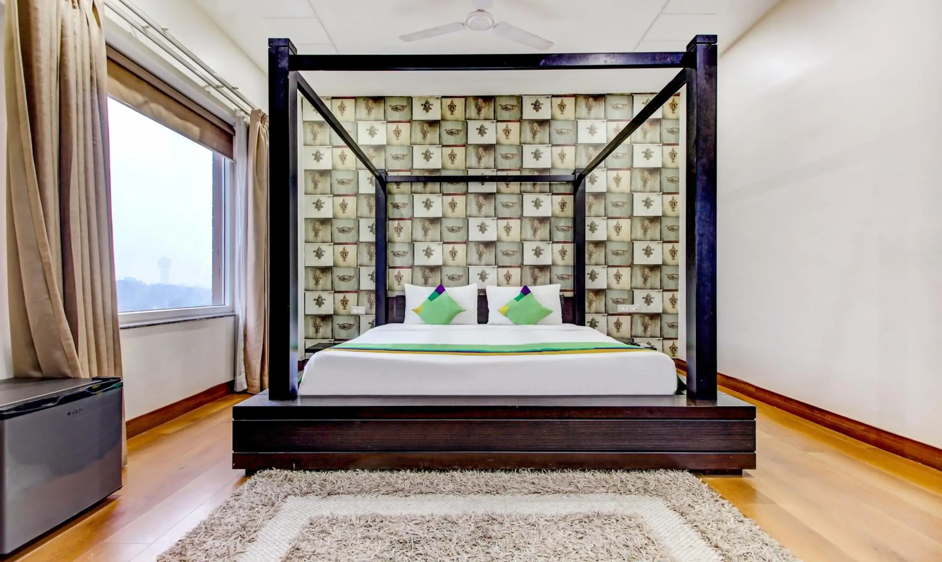 Bedroom, Bed in Treebo M2M Residency Sector 46 Bedroom, Bed in Treebo M2M Residency Sector 46