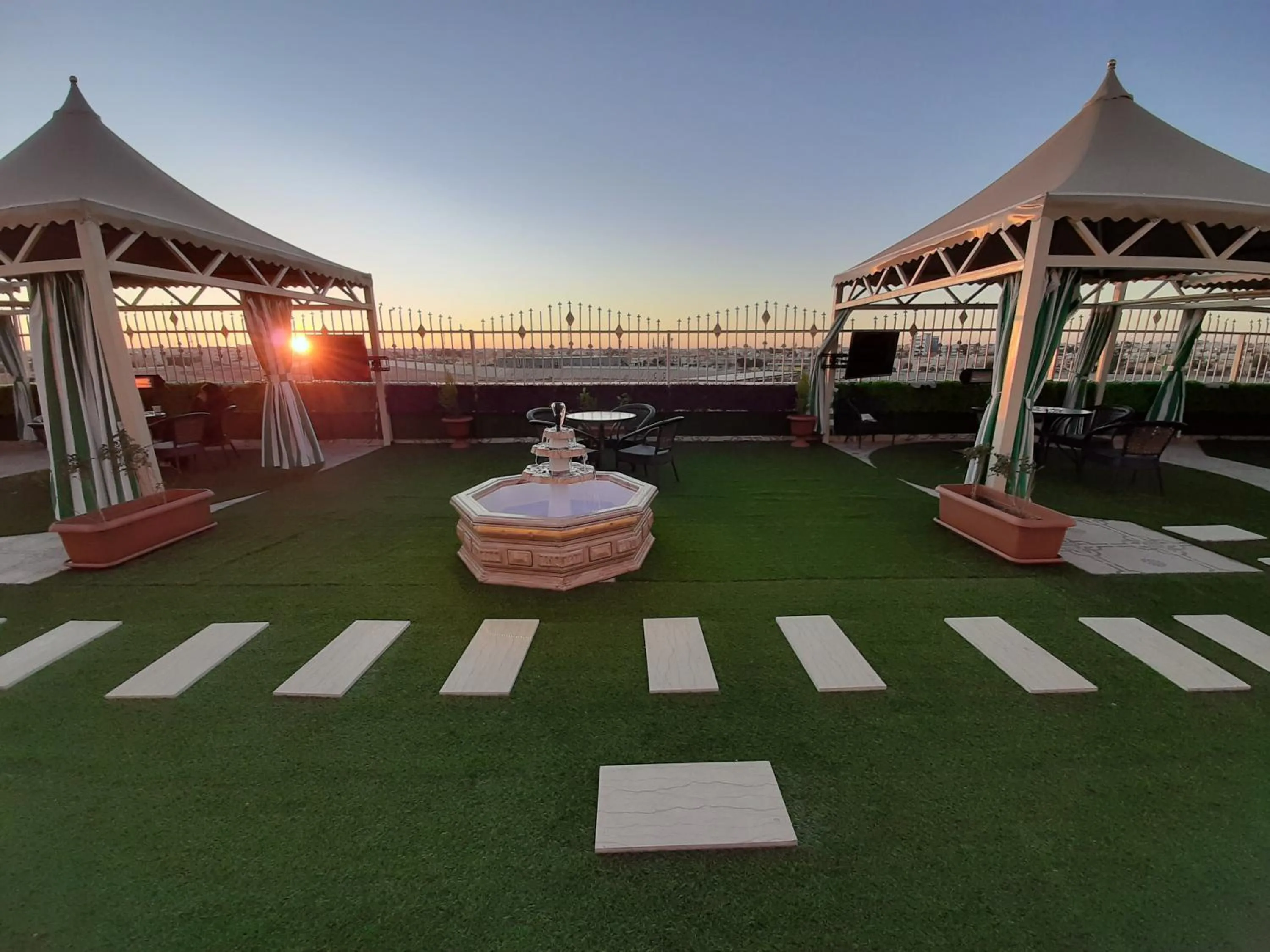 Garden in Qasr Alshamal Hotel