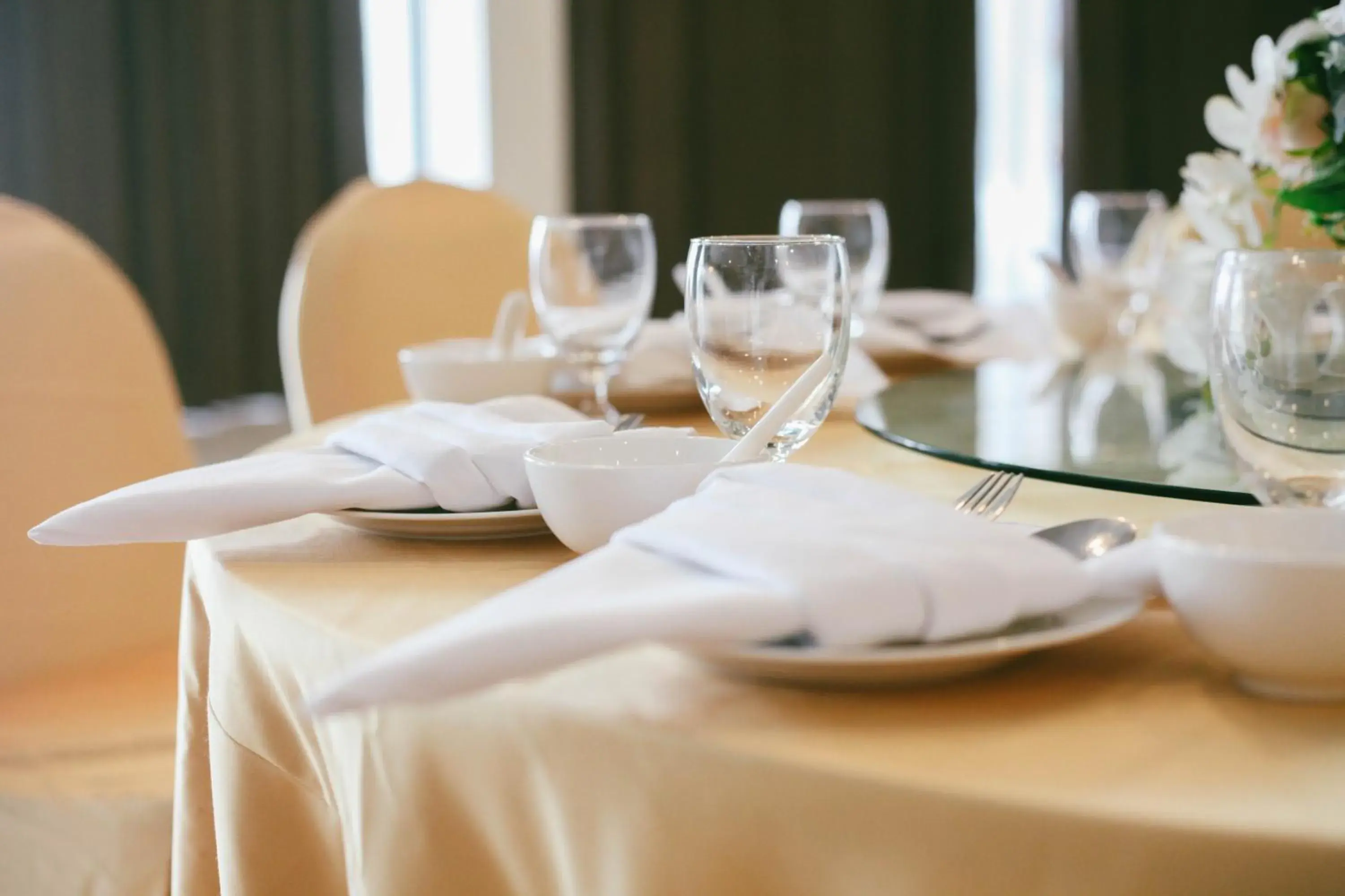 Restaurant/places to eat in VARIMANTRA HOTEL Restaurant/places to eat in VARIMANTRA HOTEL