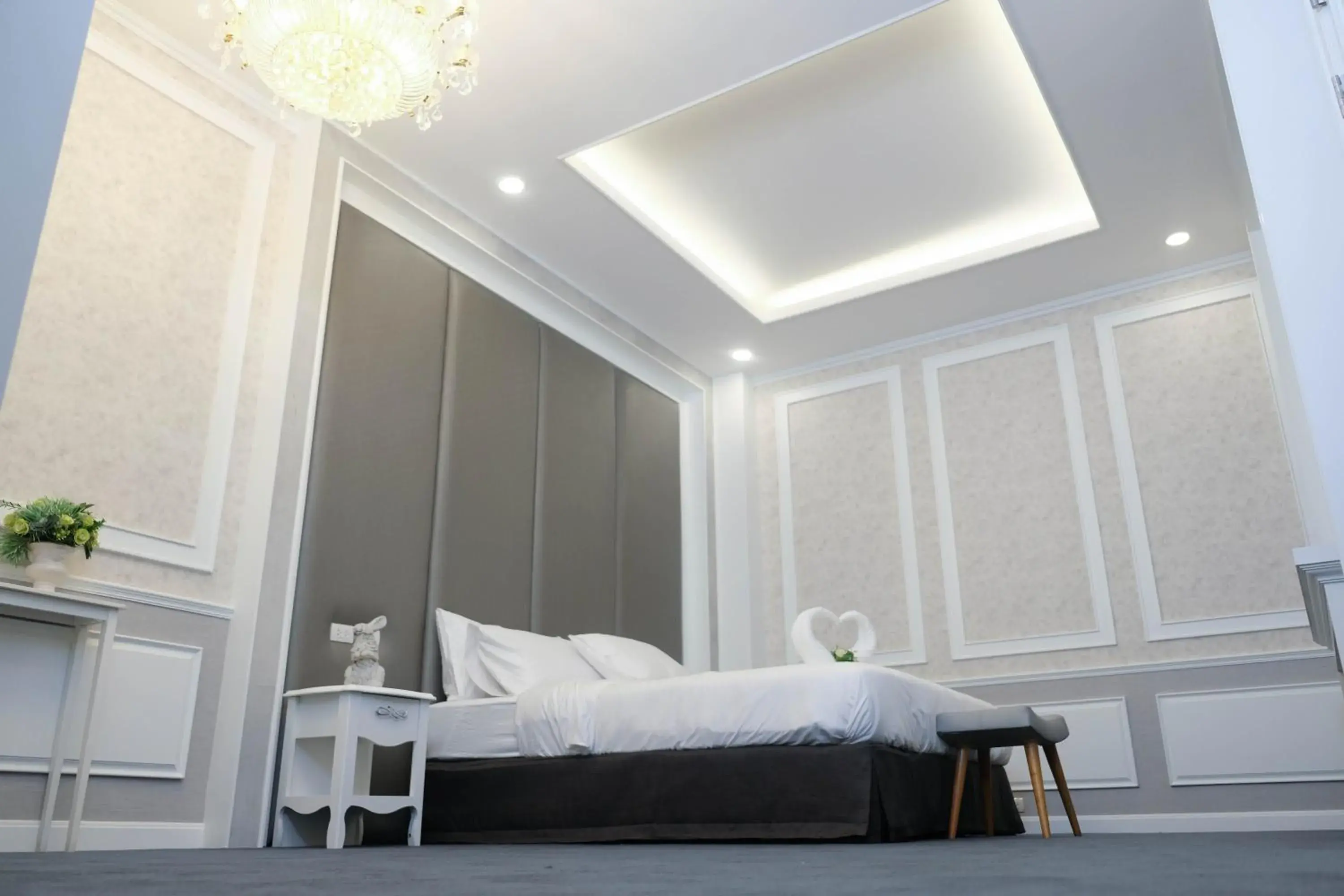 Bedroom, Bed in VARIMANTRA HOTEL Bedroom, Bed in VARIMANTRA HOTEL