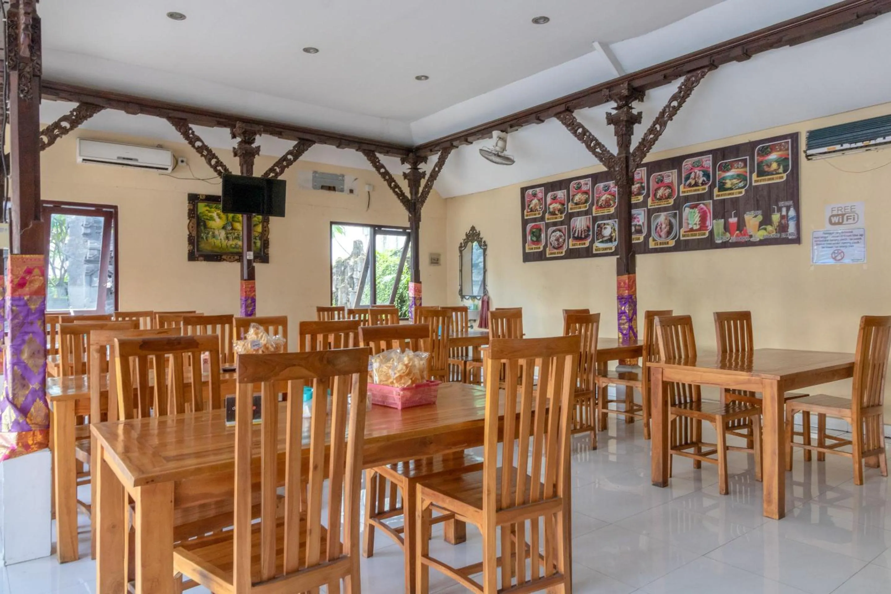 Restaurant/places to eat in Flagship 2688 Guntur Hotel