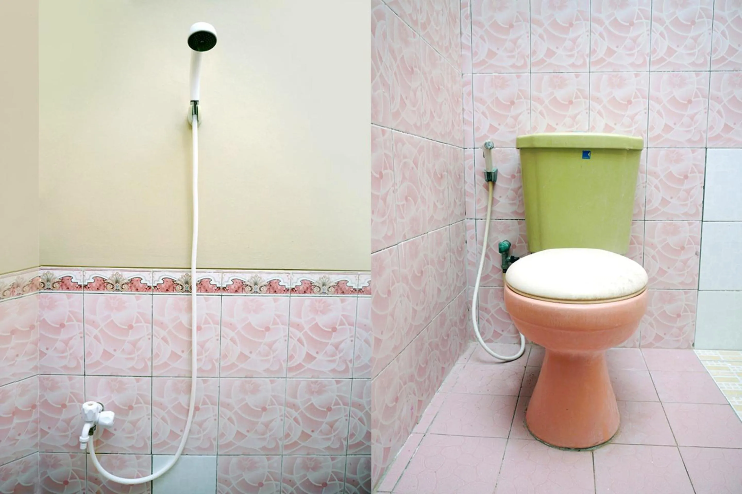 Bathroom in SPOT ON 2629 Duta Karimun