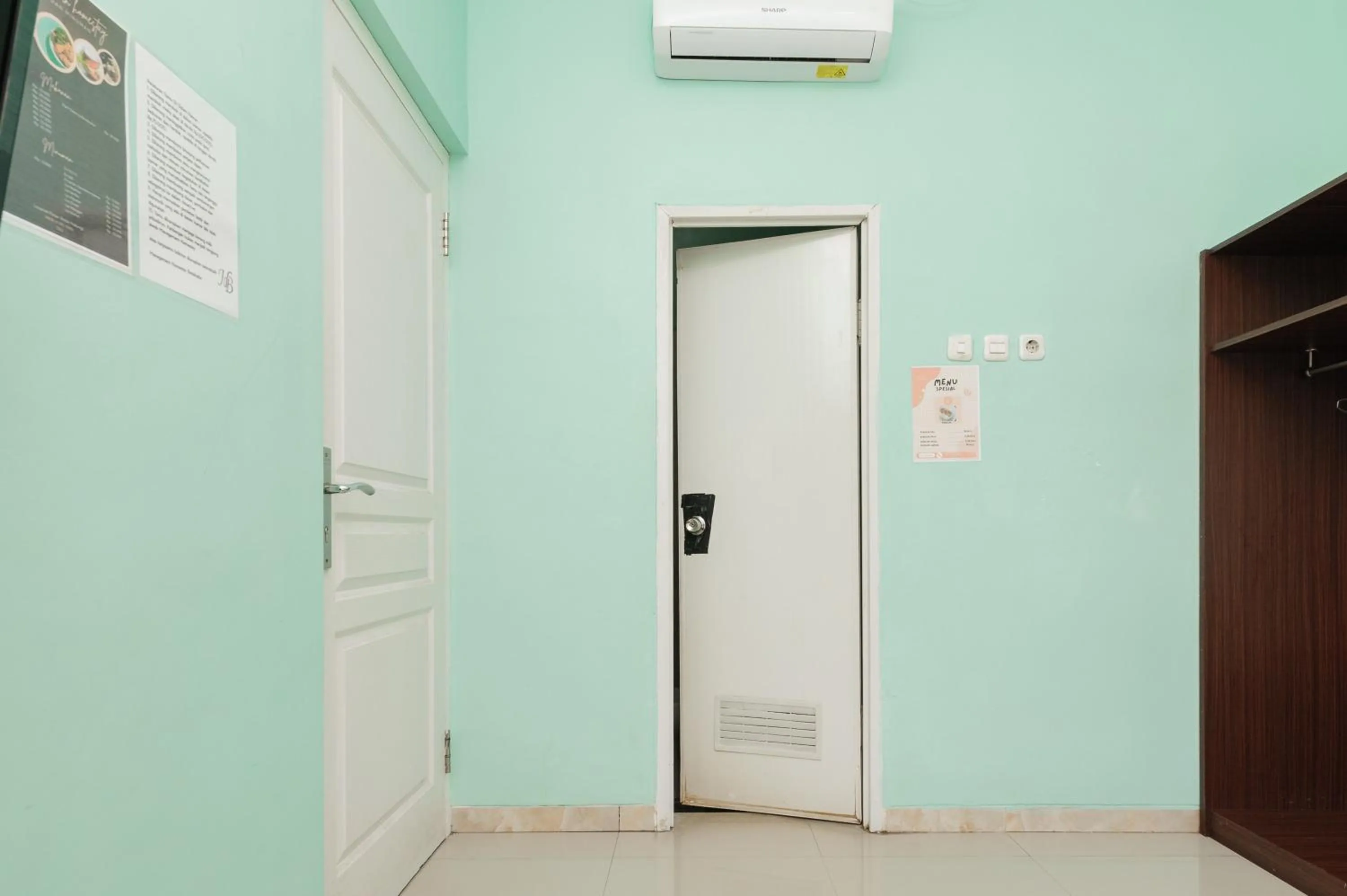 Property building in Reddoorz near Universitas Widyagama Malang 2