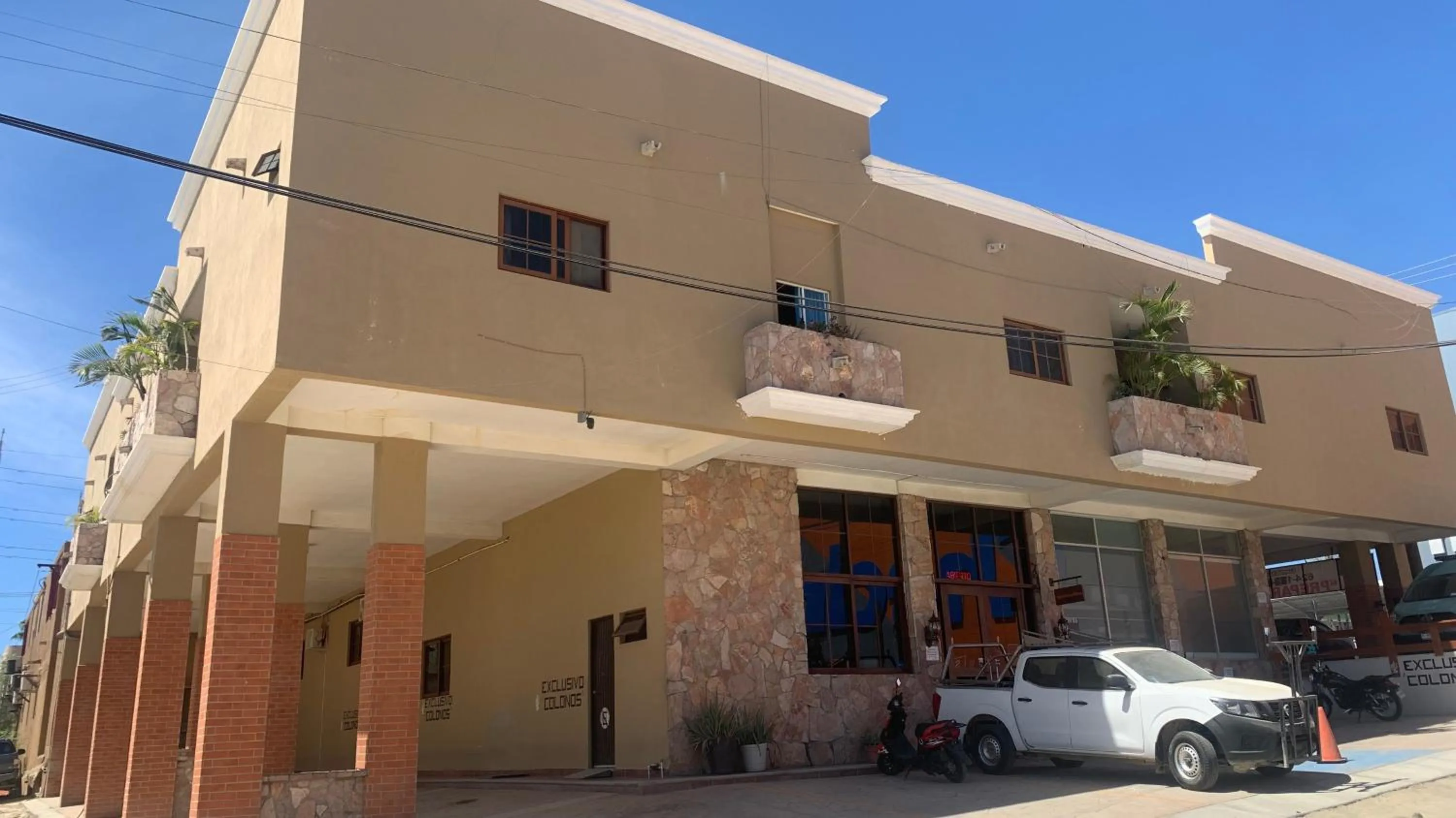 Property building in Hotel Colonos Los Cabos