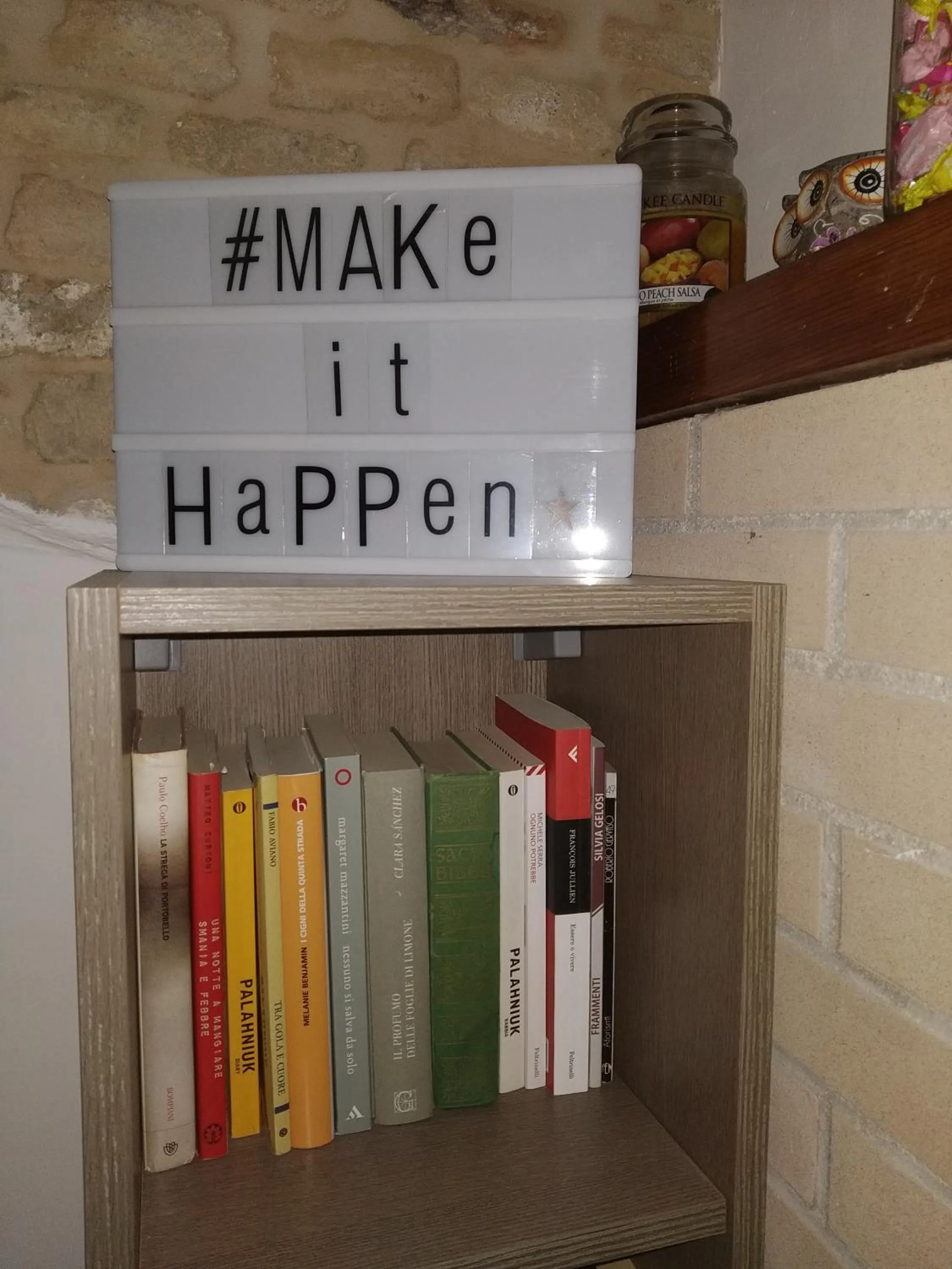 Decorative detail in La casa sul tetto, Room's & Glamping