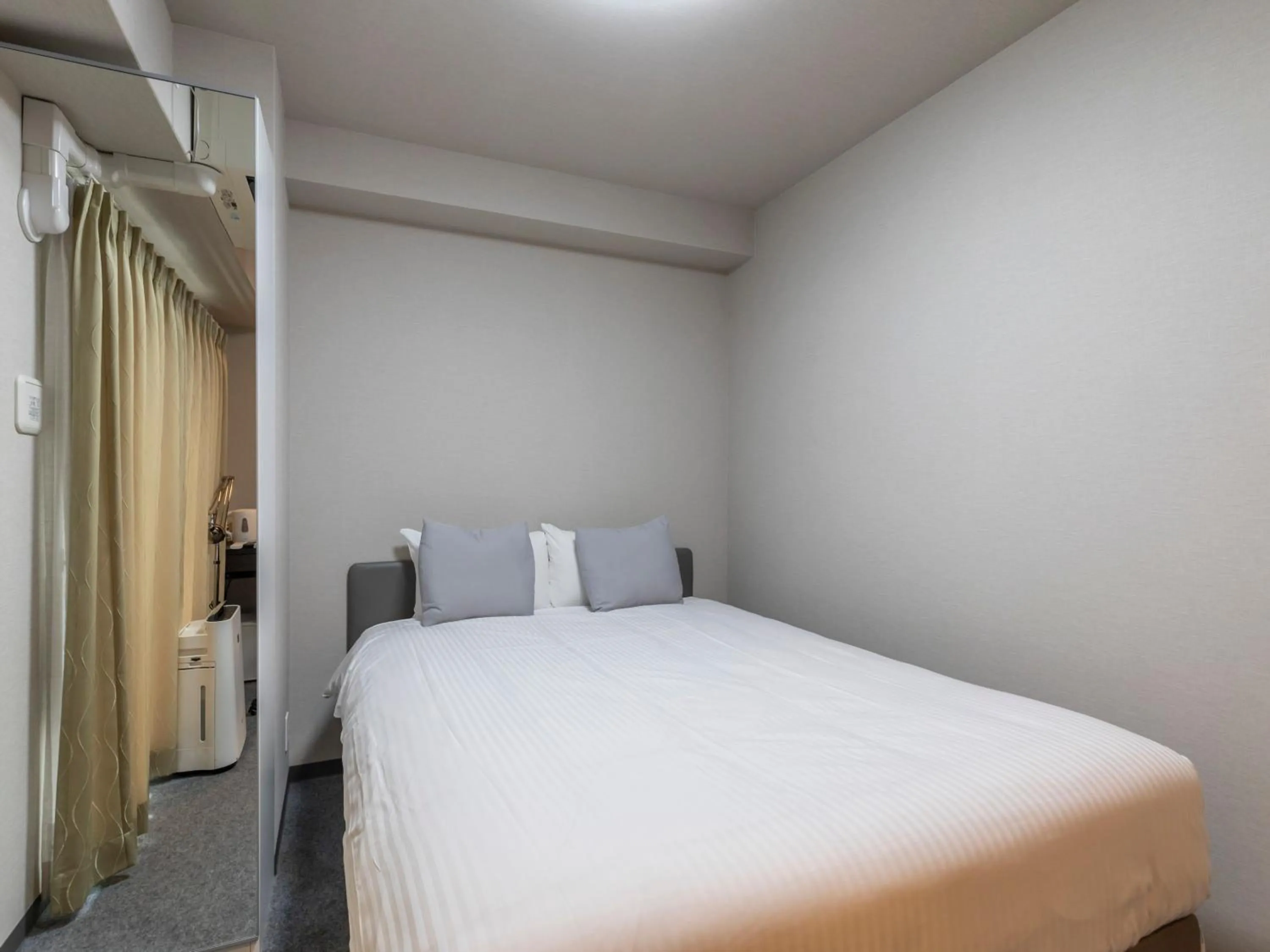 Photo of the whole room, Bed in Tabist Unihotel Midosuji Hommachi