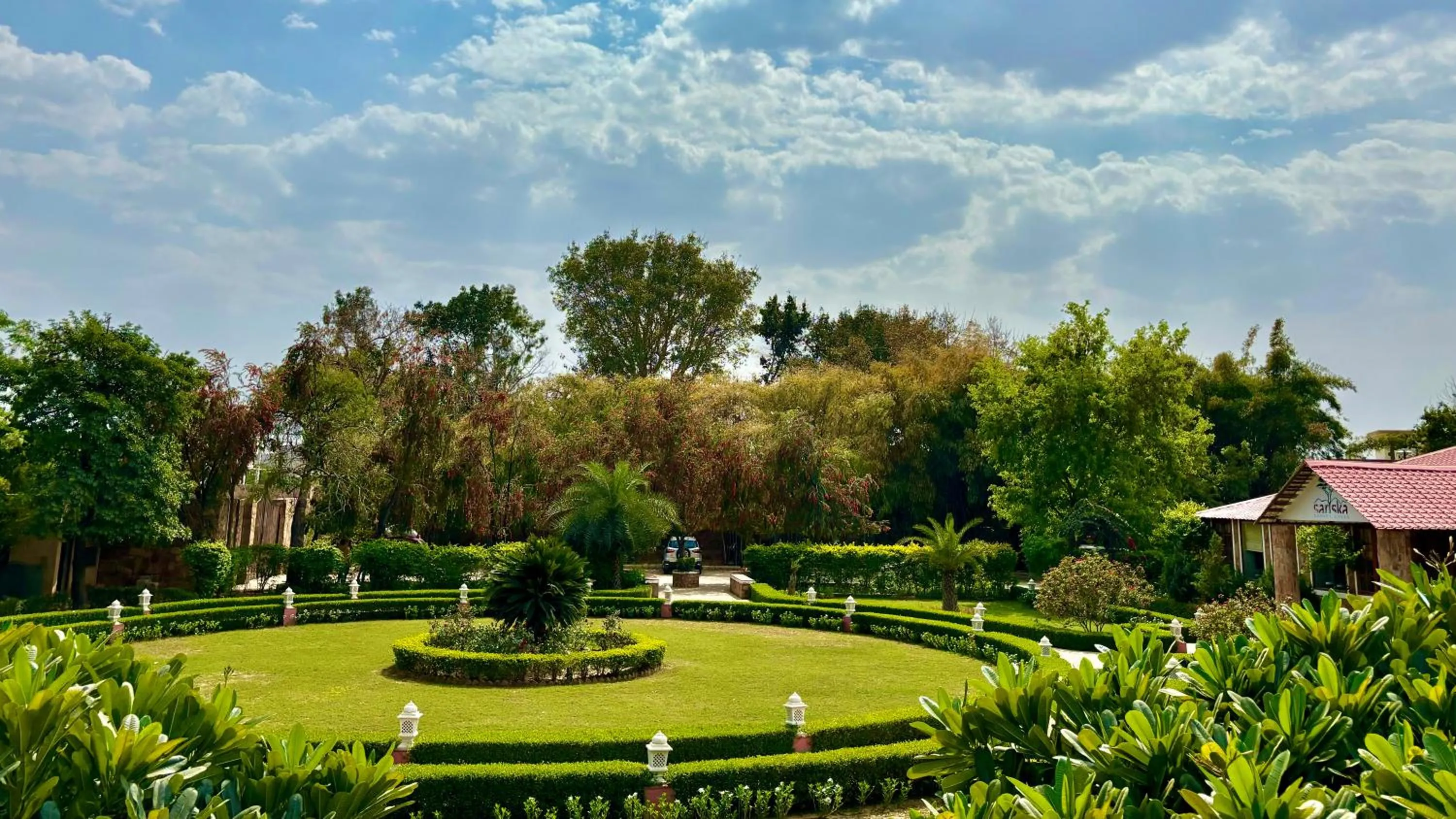 Garden view in Sariska Safari Lodge