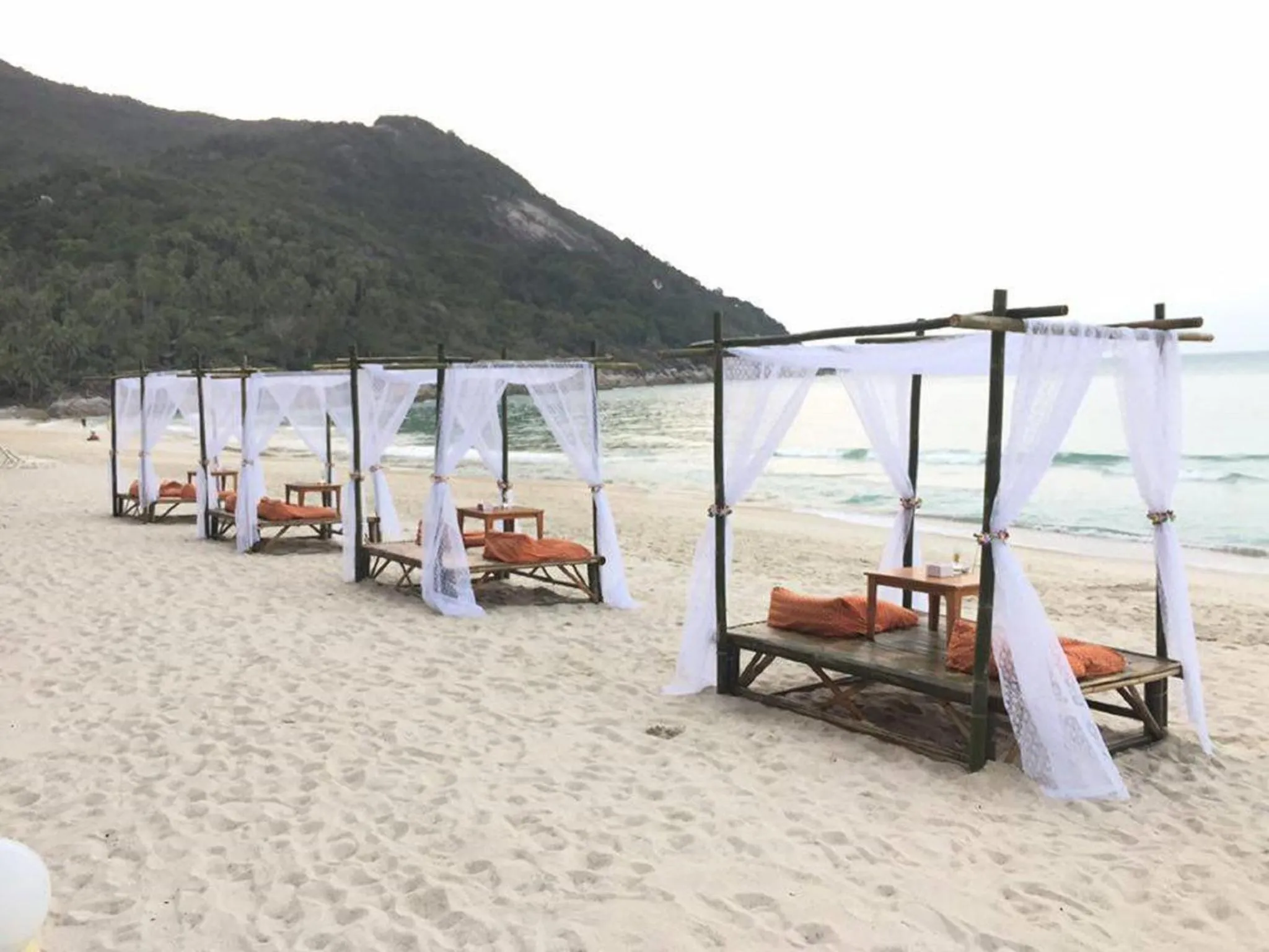 Restaurant/places to eat in Haad Khuad Resort