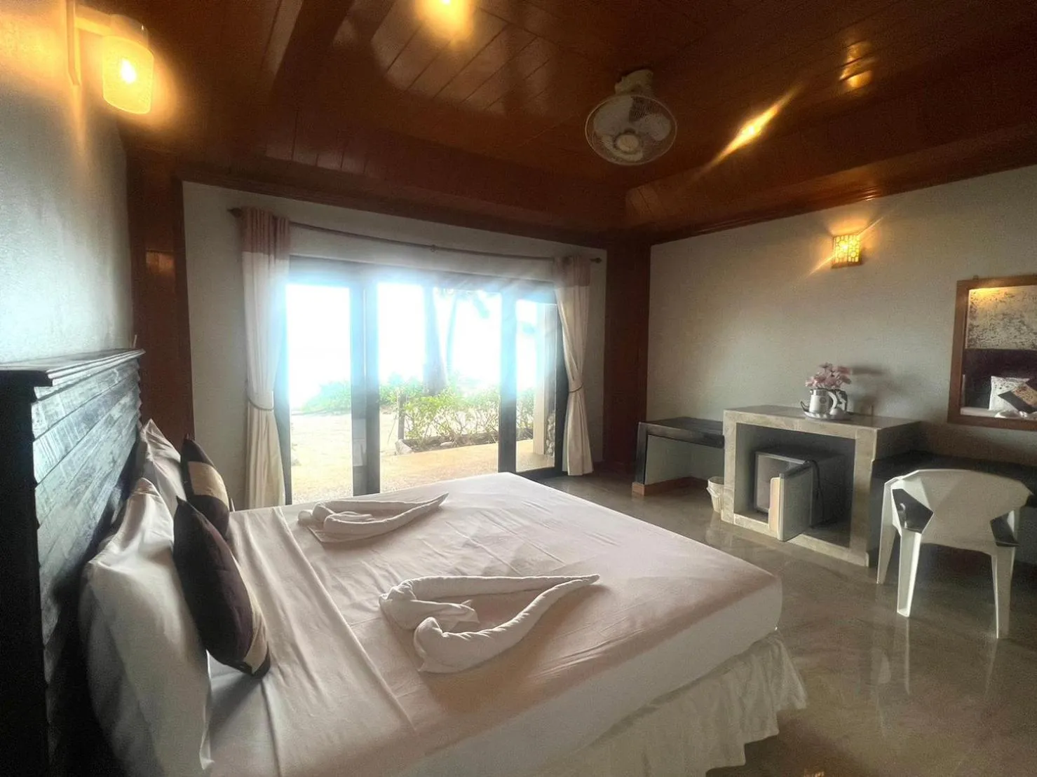 Bedroom in Haad Khuad Resort