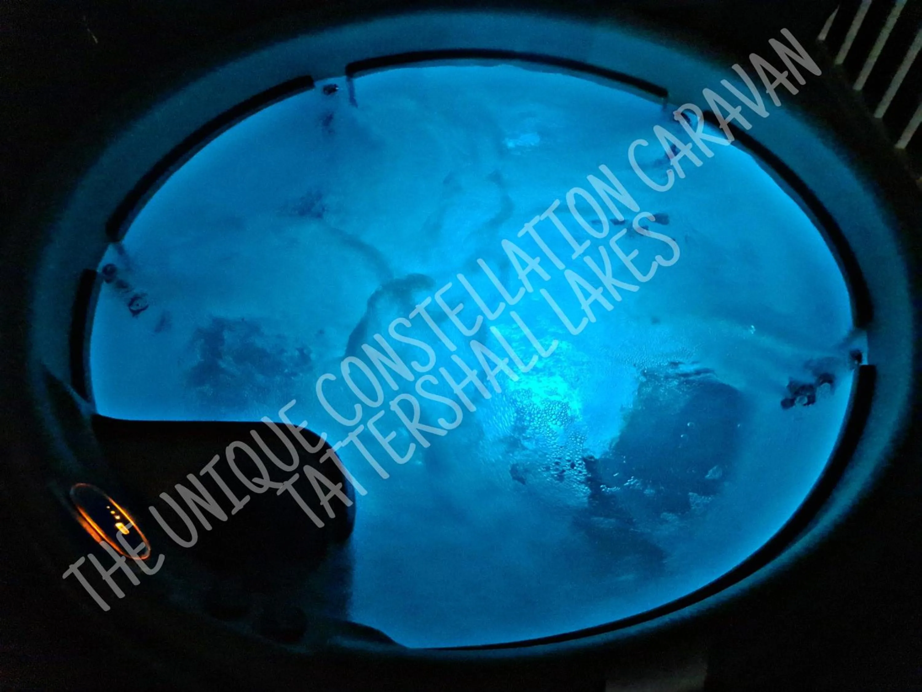 Property building in Tattershall Luxury Hot Tub Caravan