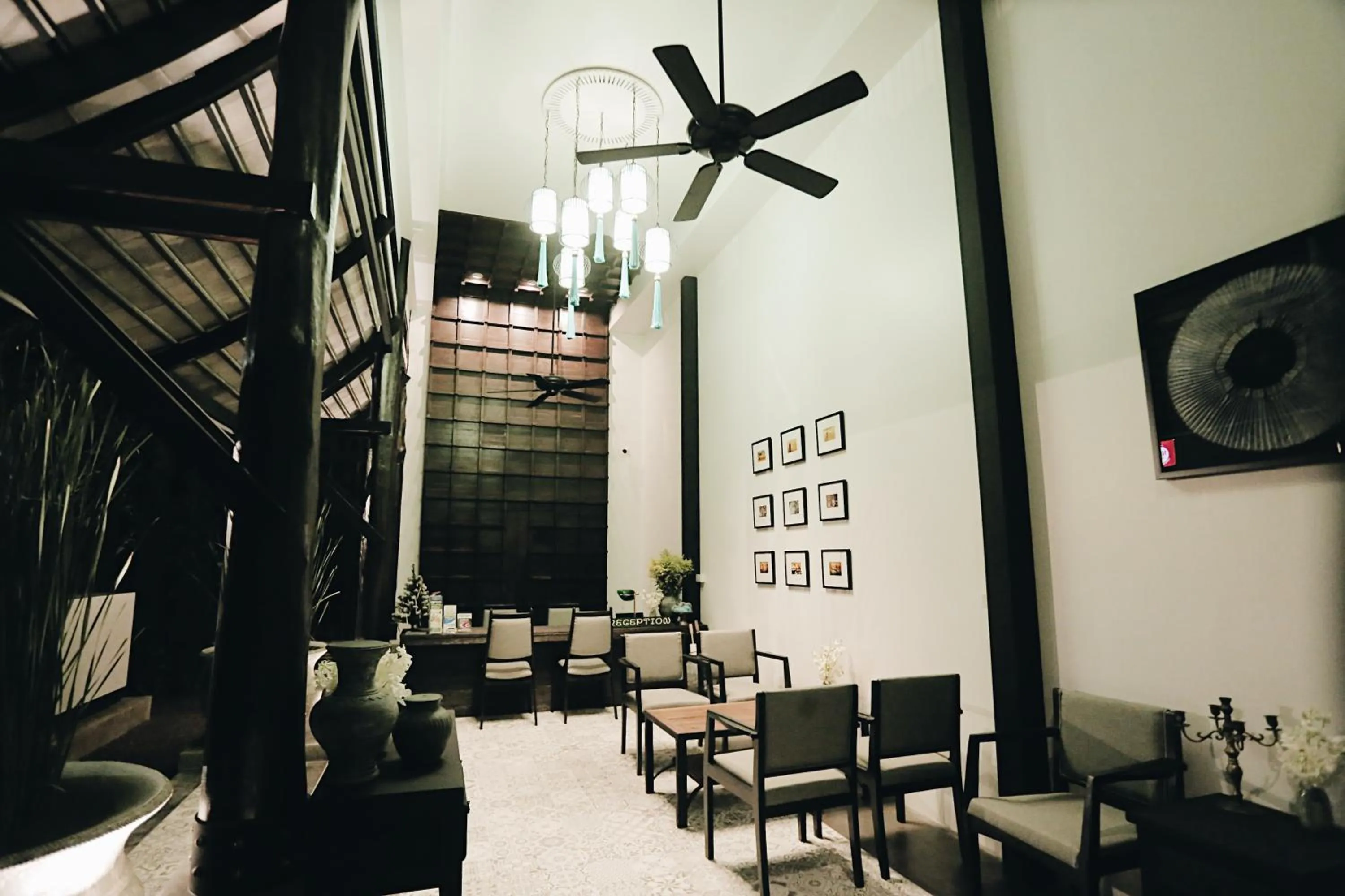 Property building in Fullrich Lanna Suite