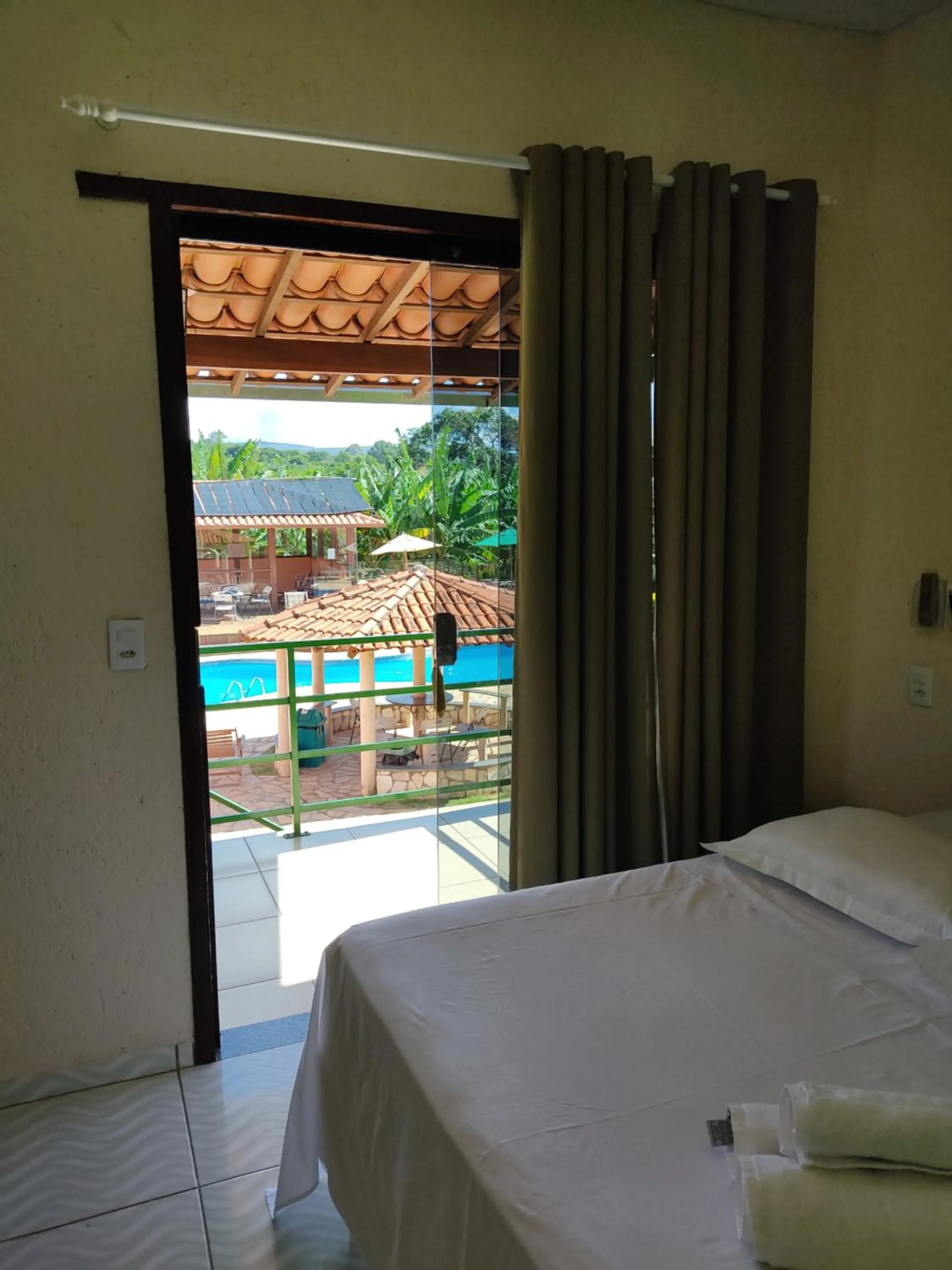 Balcony/Terrace, Bed in Pousada Banana Cipó