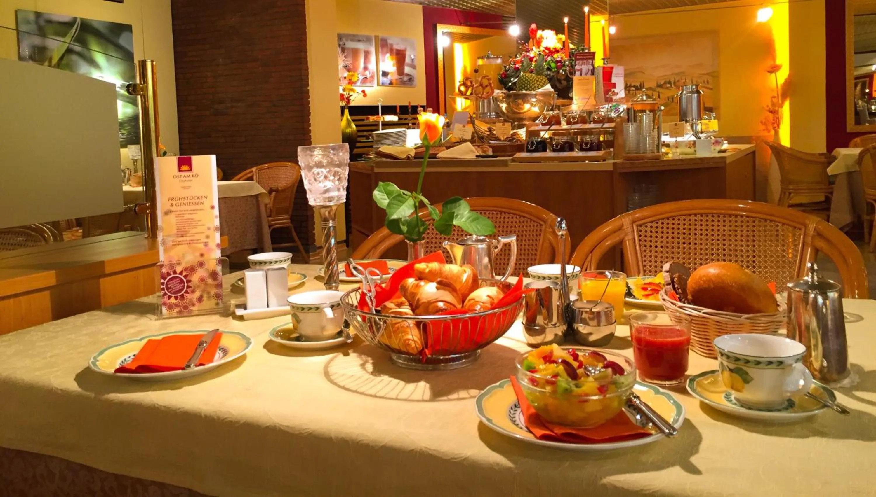 Food and drinks in City Hotel Ost am Kö