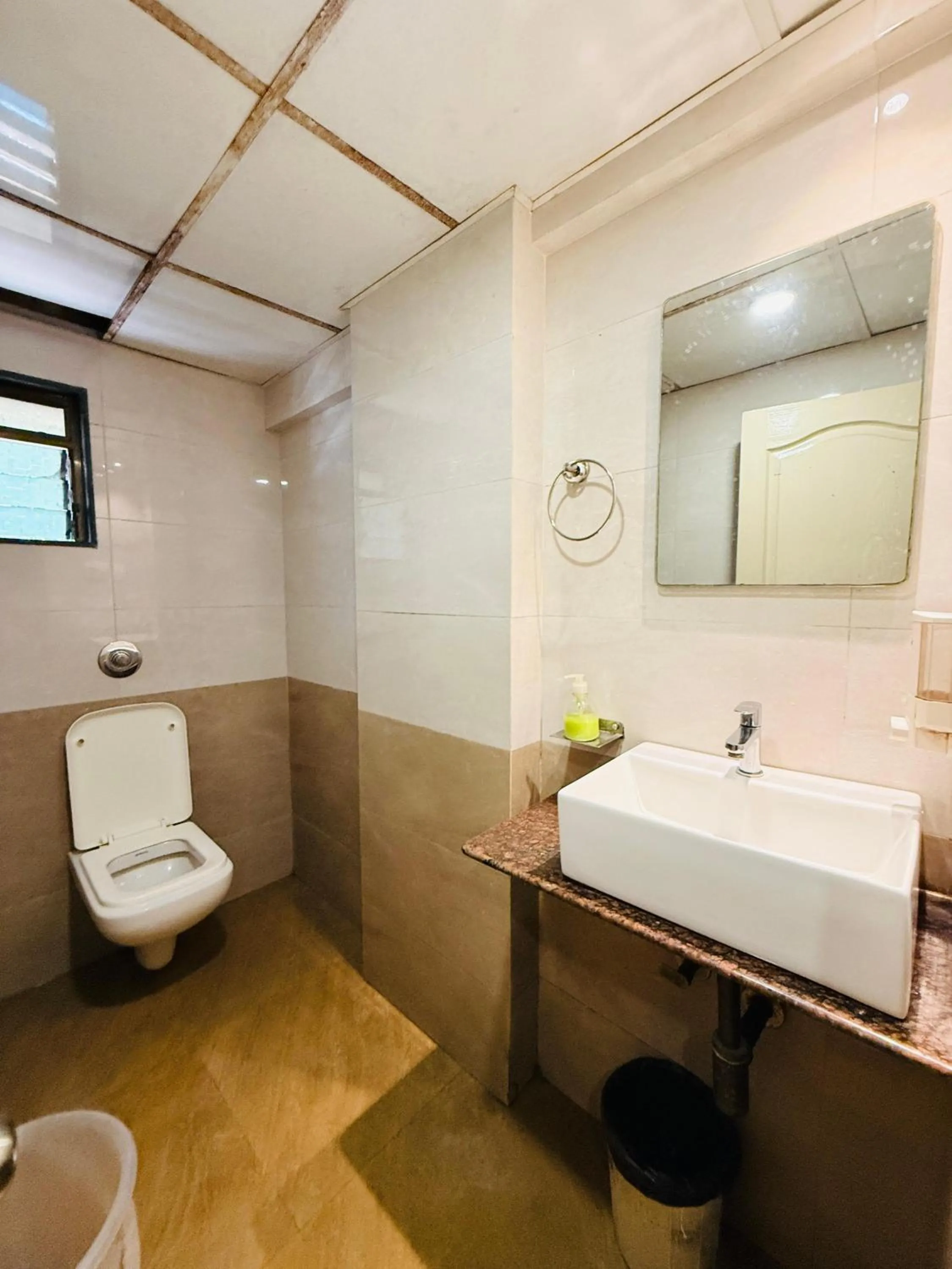 Bathroom in Hotel Crystal Luxury Inn- Bandra