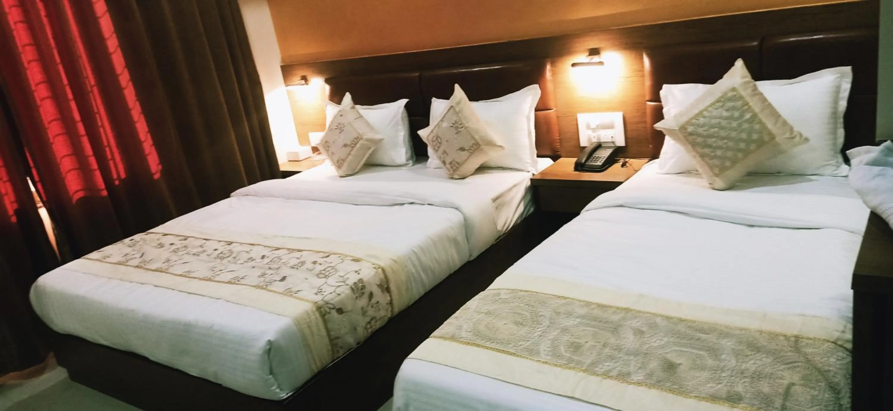 Bed in Hotel Crystal Luxury Inn- Bandra