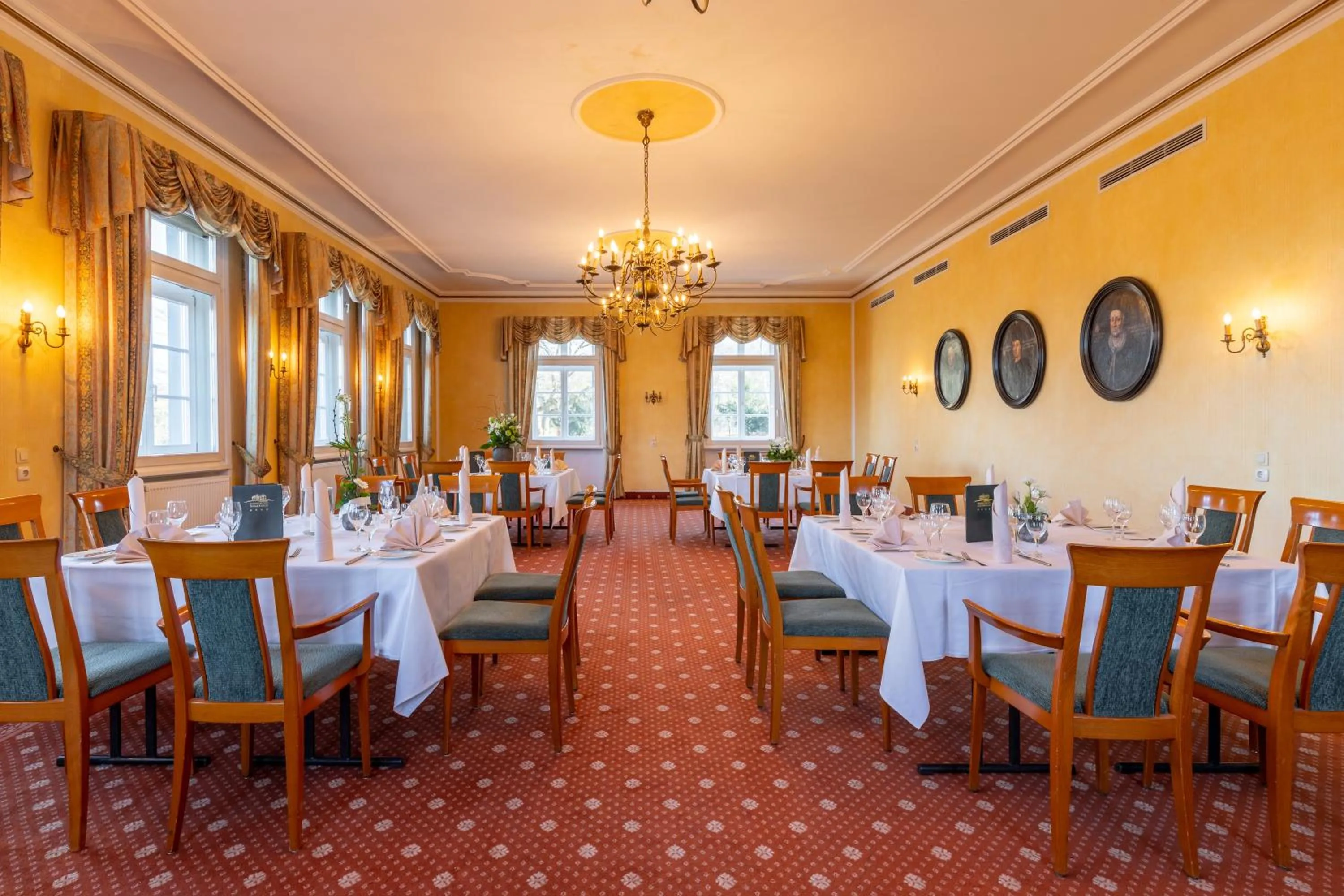 Banquet/Function facilities in Jagdschloss Hotel Niederwald