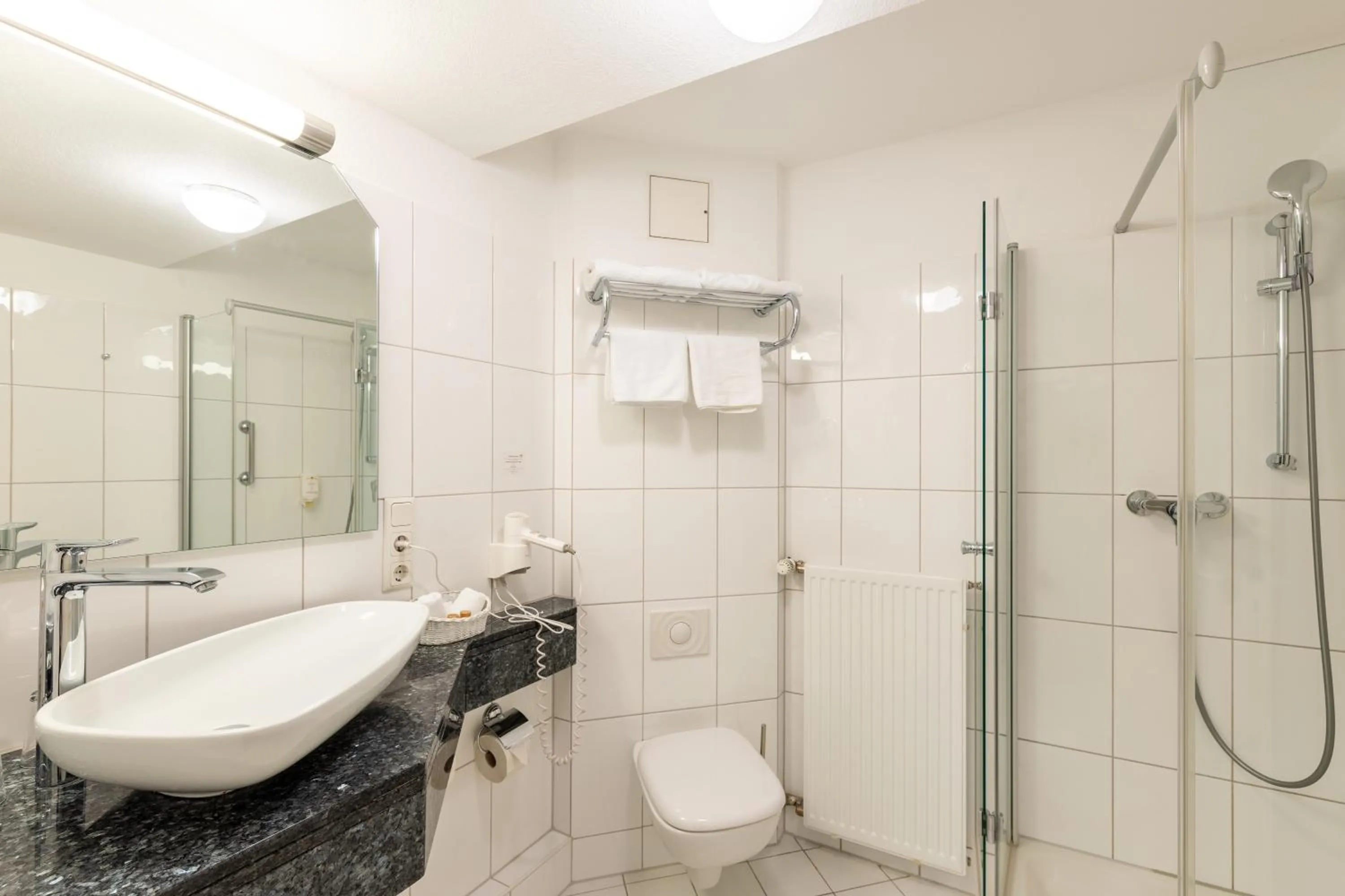 Bathroom in Jagdschloss Hotel Niederwald