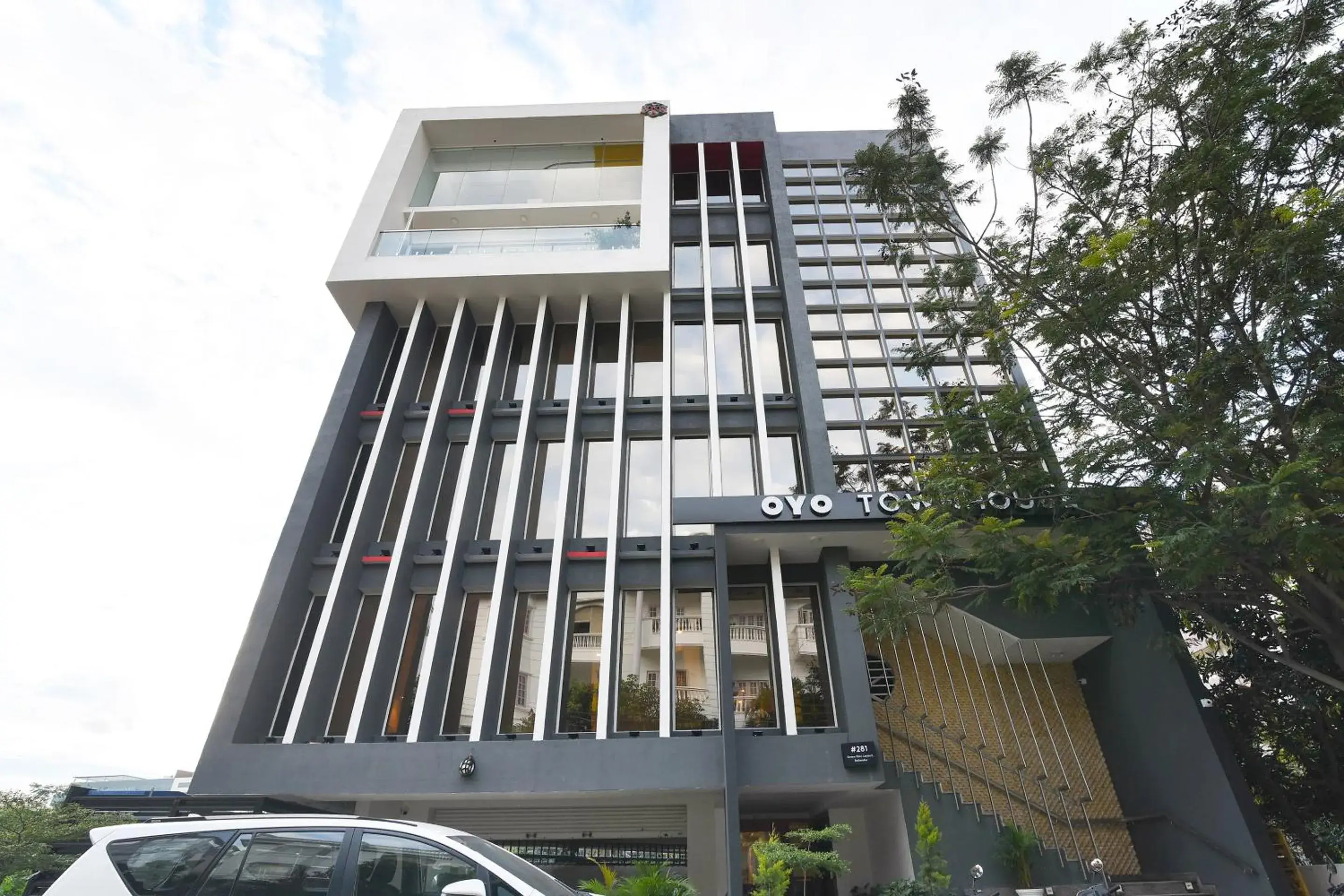 Facade/entrance in Super Townhouse Spruce Hotels Bellandur Facade/entrance in Super Townhouse Spruce Hotels Bellandur