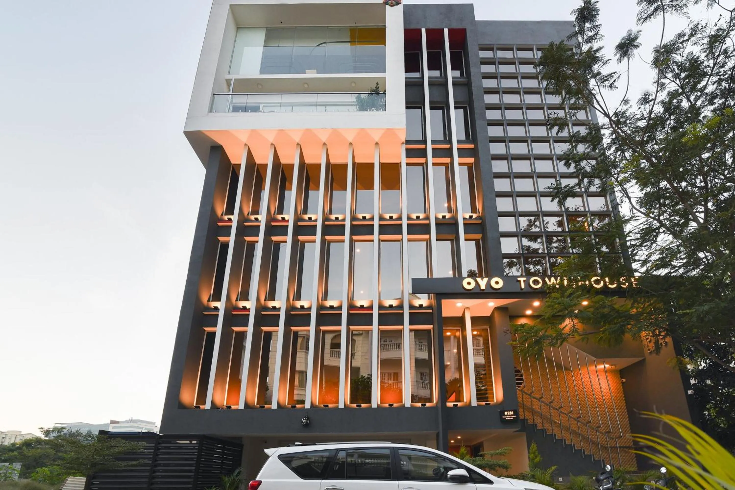 Facade/entrance in Super Townhouse Spruce Hotels Bellandur