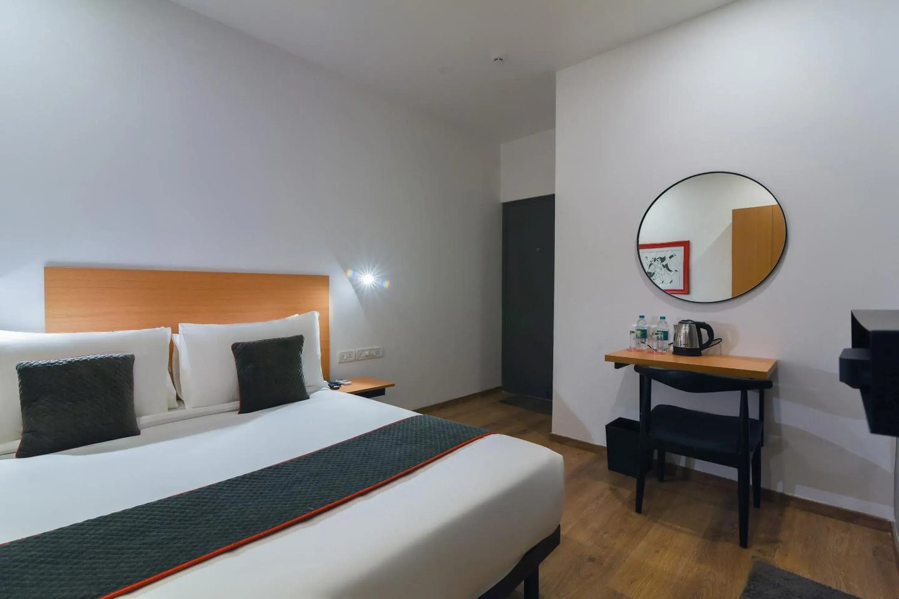 Bedroom, Bed in Super Townhouse Spruce Hotels Bellandur Bedroom, Bed in Super Townhouse Spruce Hotels Bellandur