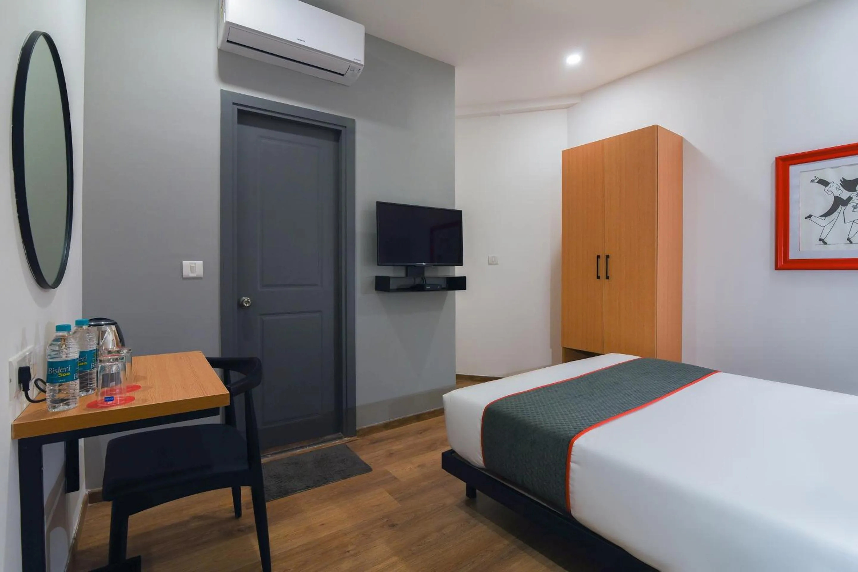 Bedroom, Bed in Super Townhouse Spruce Hotels Bellandur