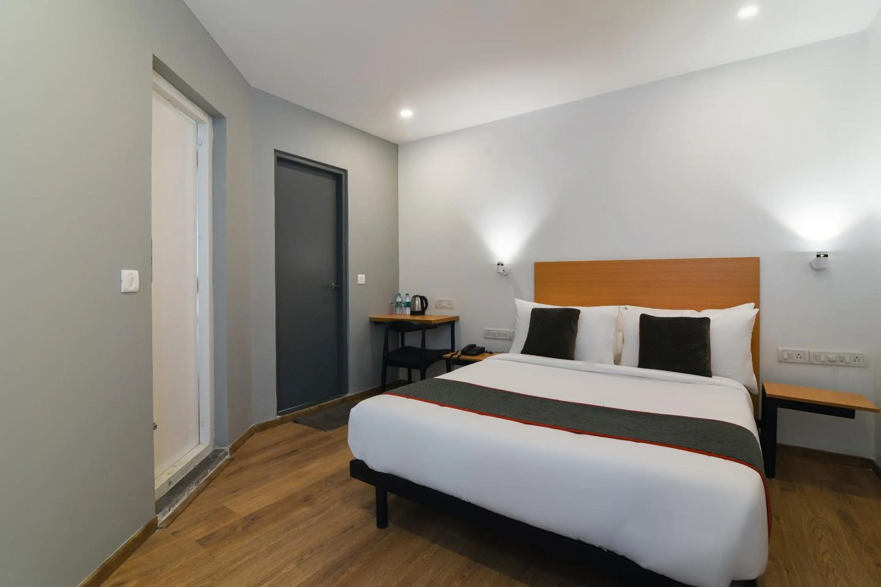 Bedroom, Bed in Super Townhouse Spruce Hotels Bellandur