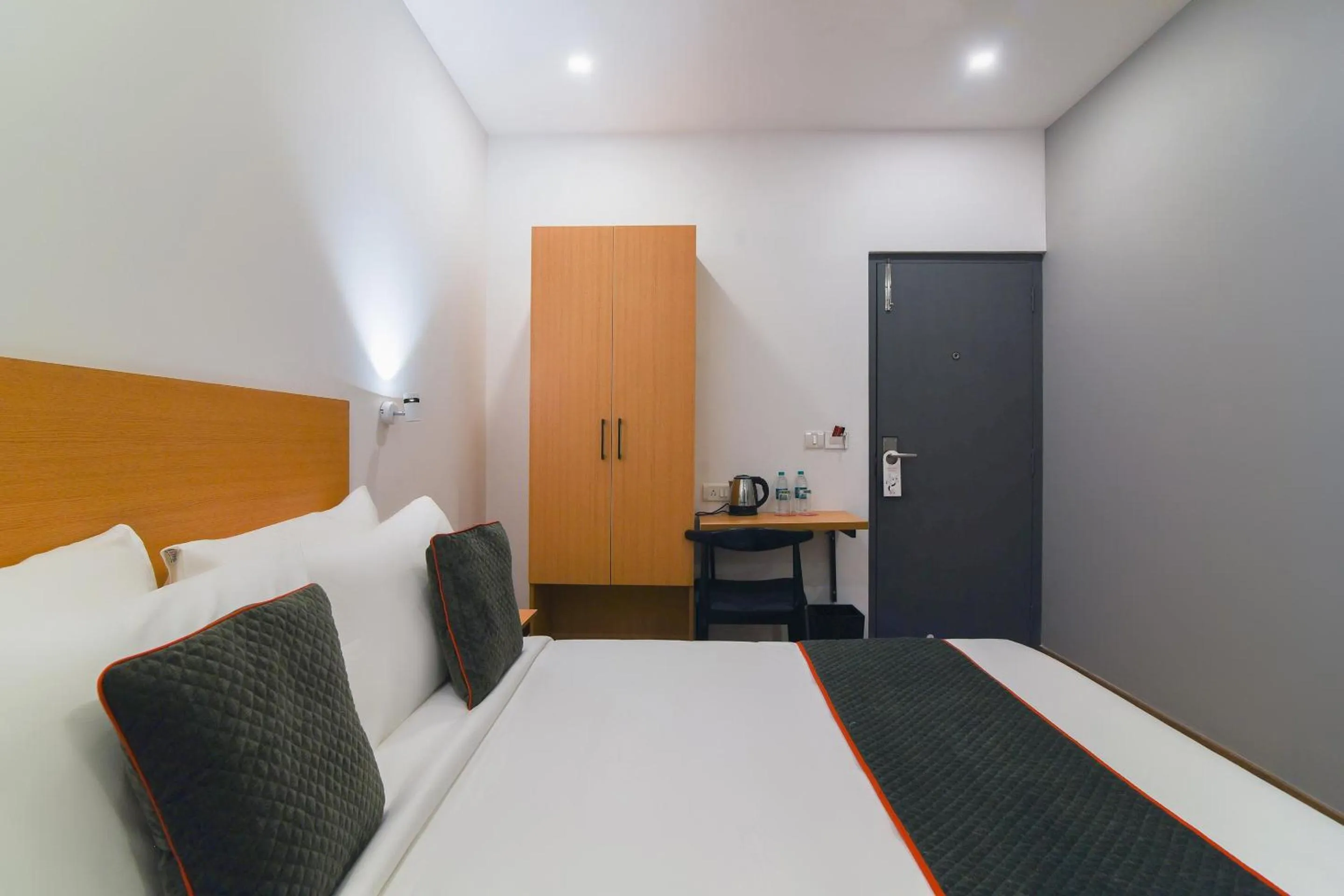 Bedroom, Bed in Super Townhouse Spruce Hotels Bellandur