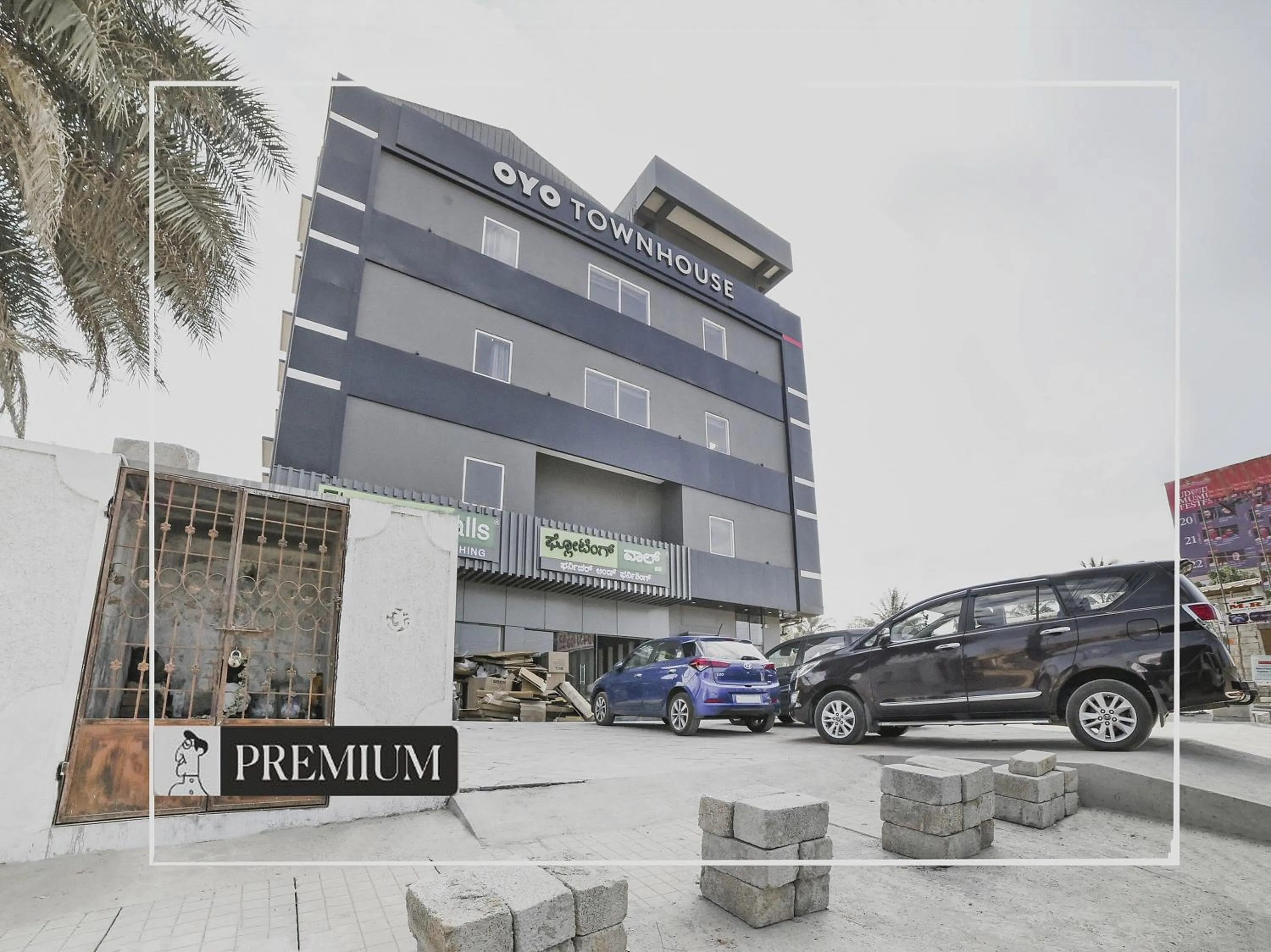 Facade/entrance in Townhouse Boutique Hotel Sarjapur Road