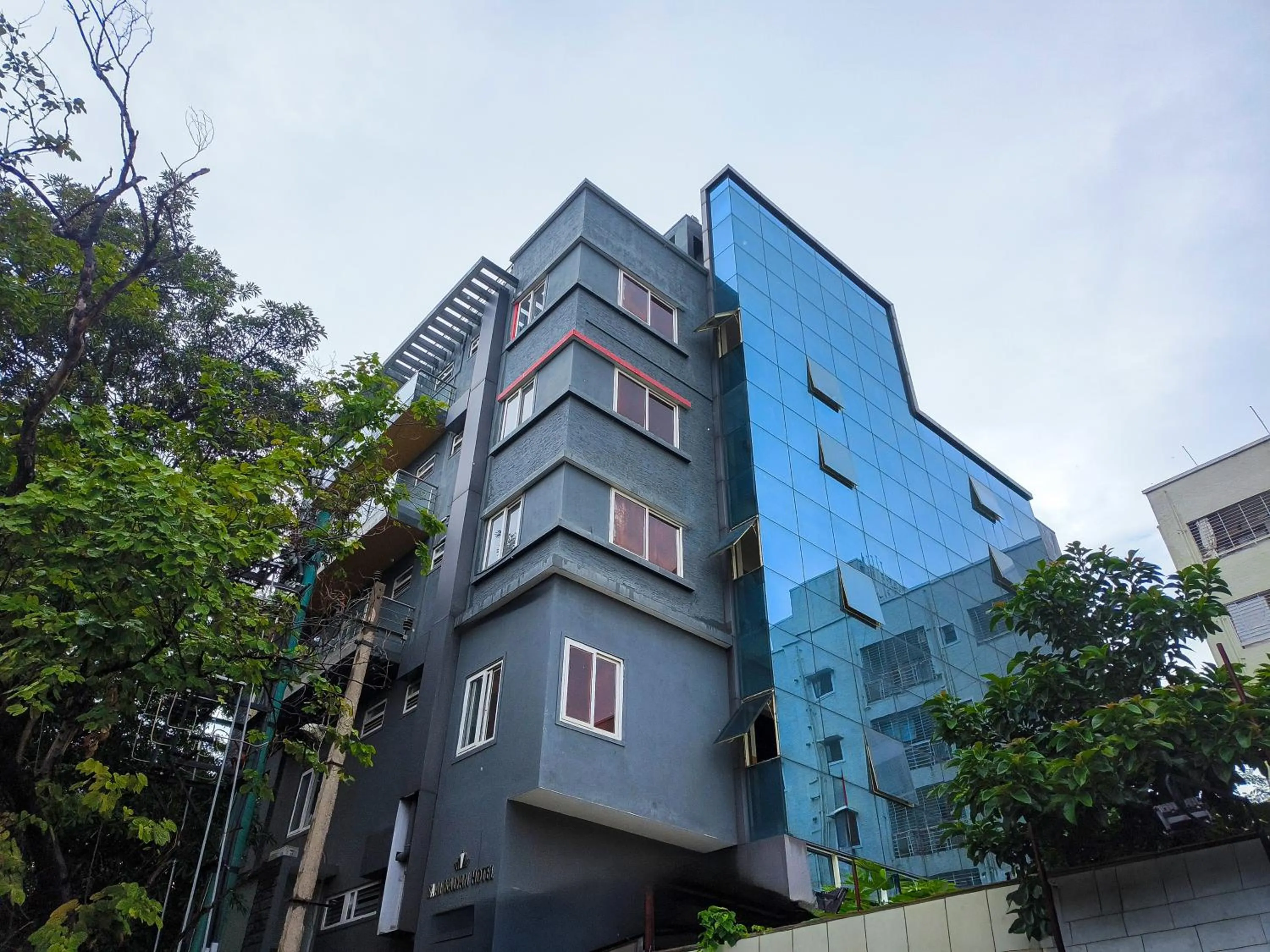 Facade/entrance in Olive Zip Kalyan Nagar by Embassy Group