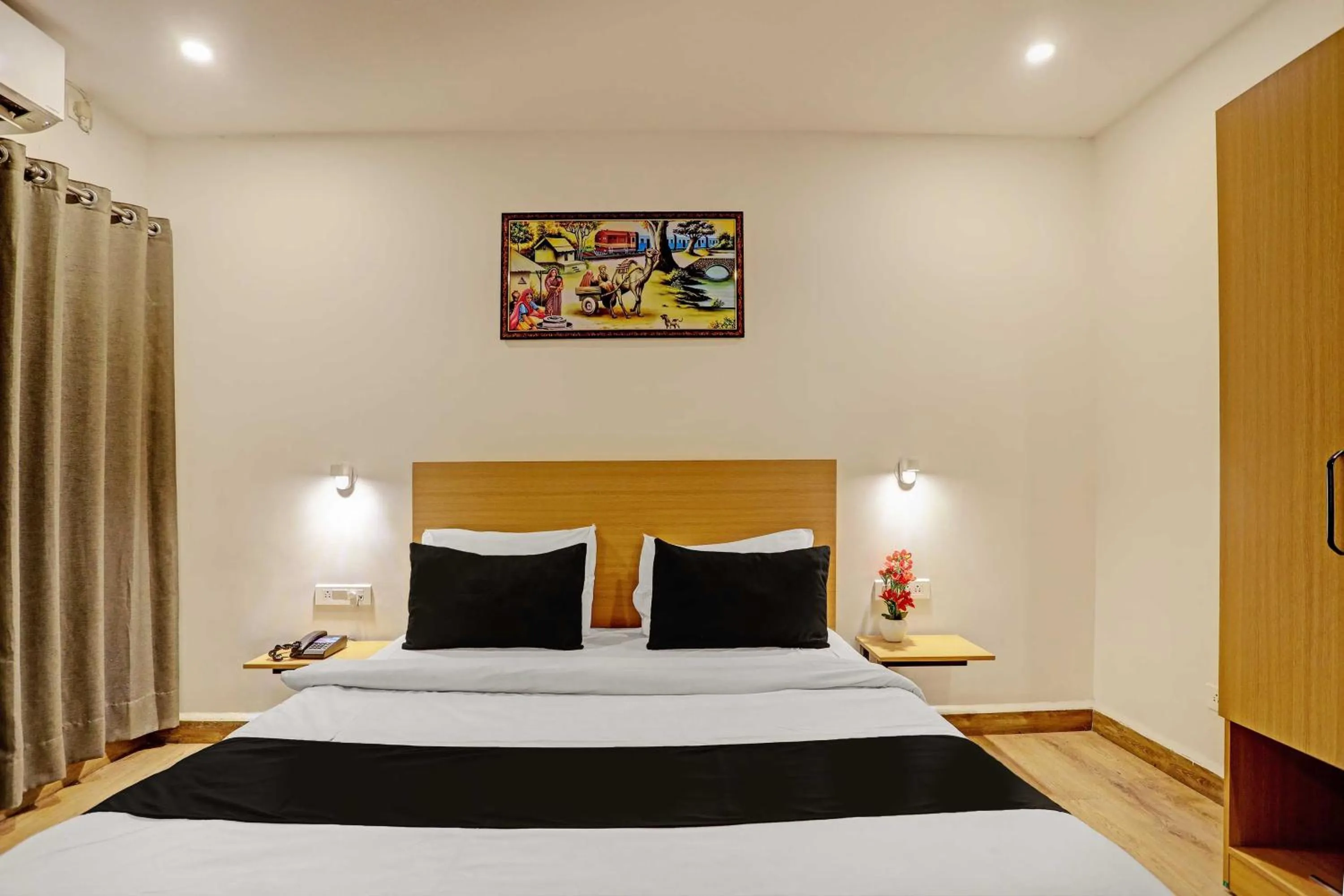 Bedroom, Bed in Super Townhouse Swain Heritage