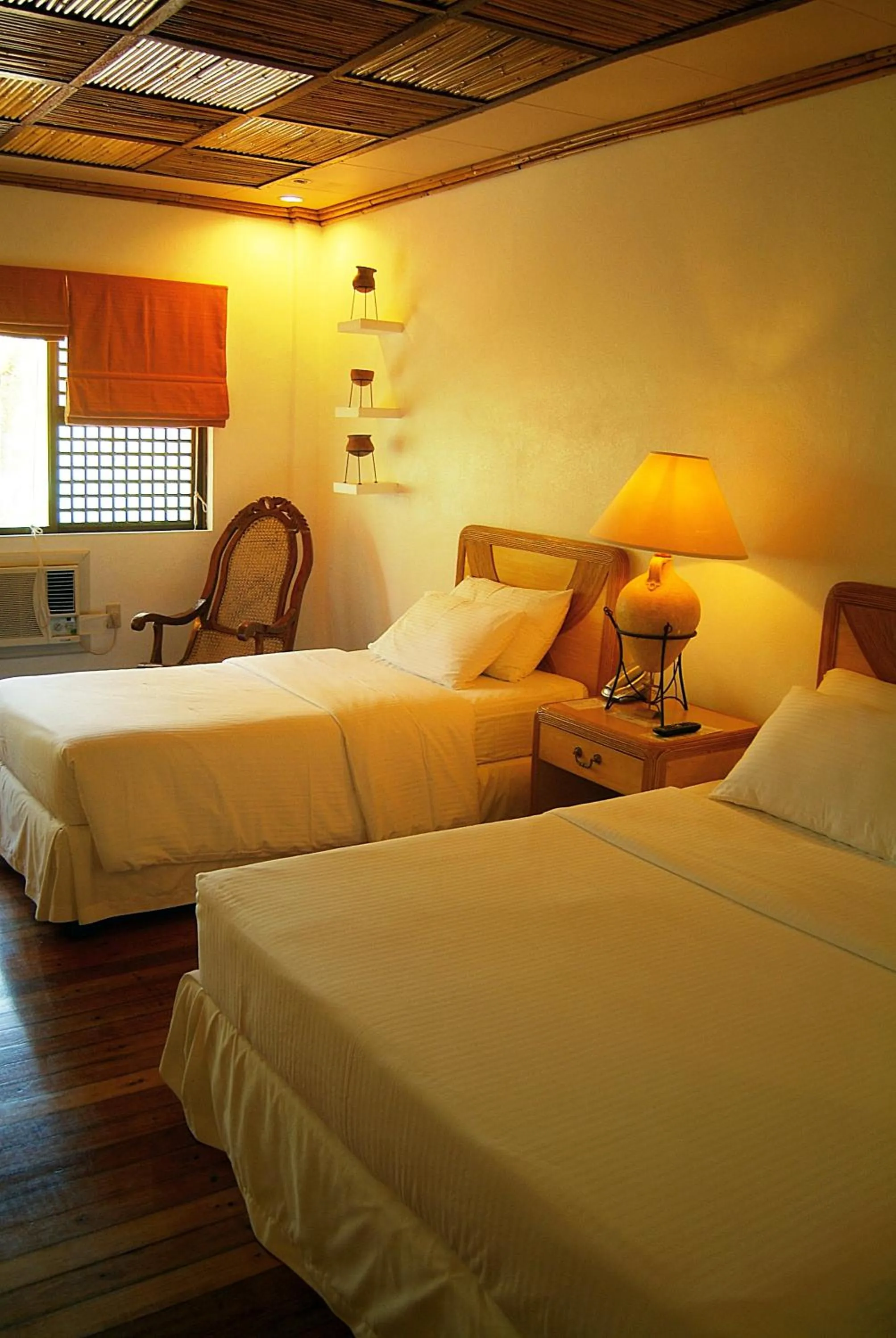 Bedroom, Bed in Sea Wind Resort